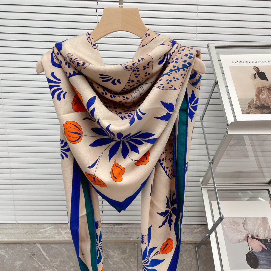 Большой двусторонний шарф Hermes - 136 см - 30 - Шелк 70 - Шерсть - 3