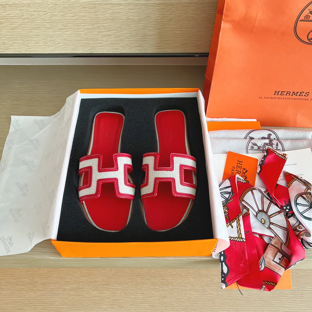 Классические домашние тапочки Hermes с буквой H - верх из парусины и кожи - красные