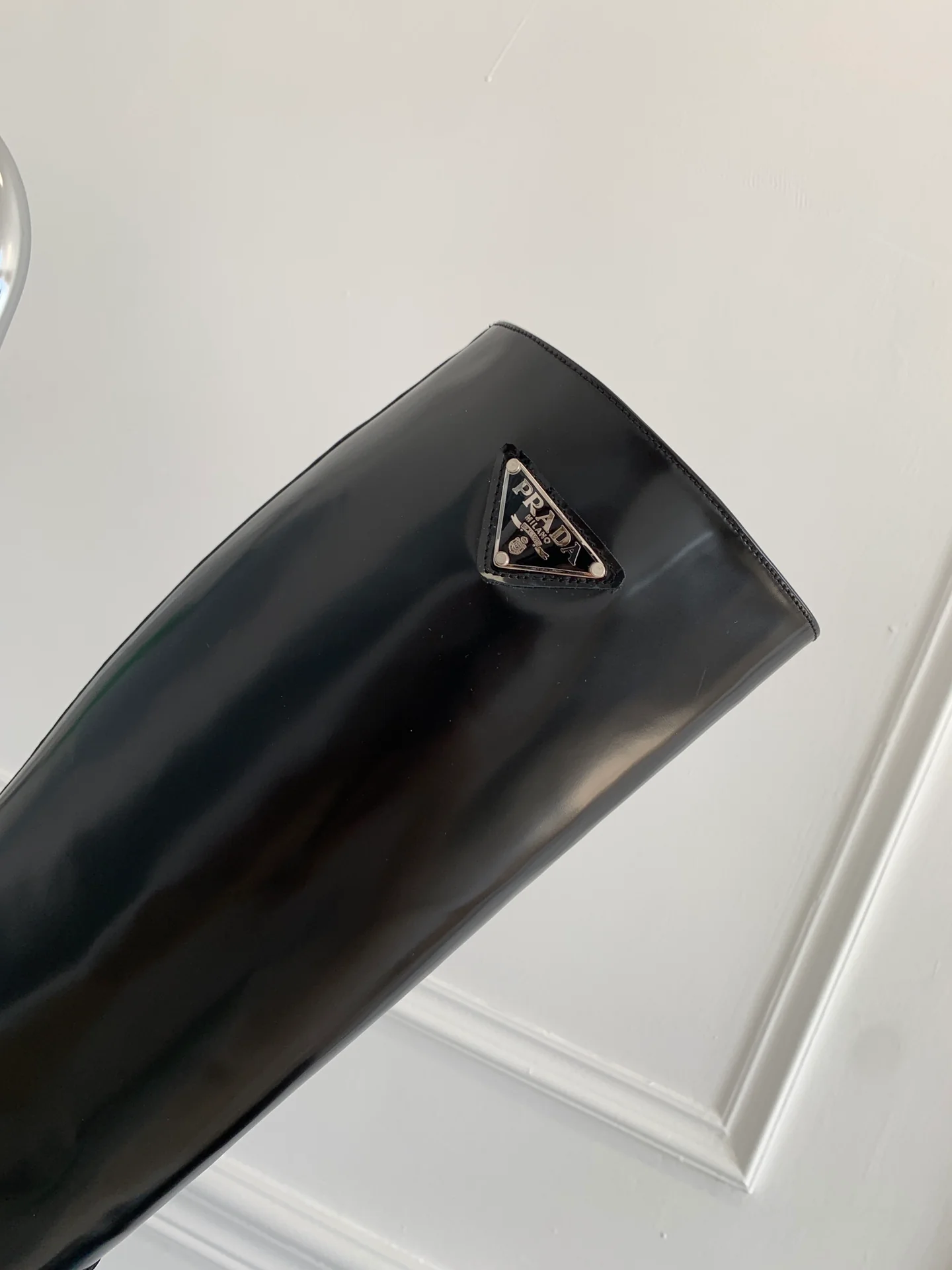 Новинки сезона осень/зима 2021 от Prada - Сапоги для верховой езды - 1