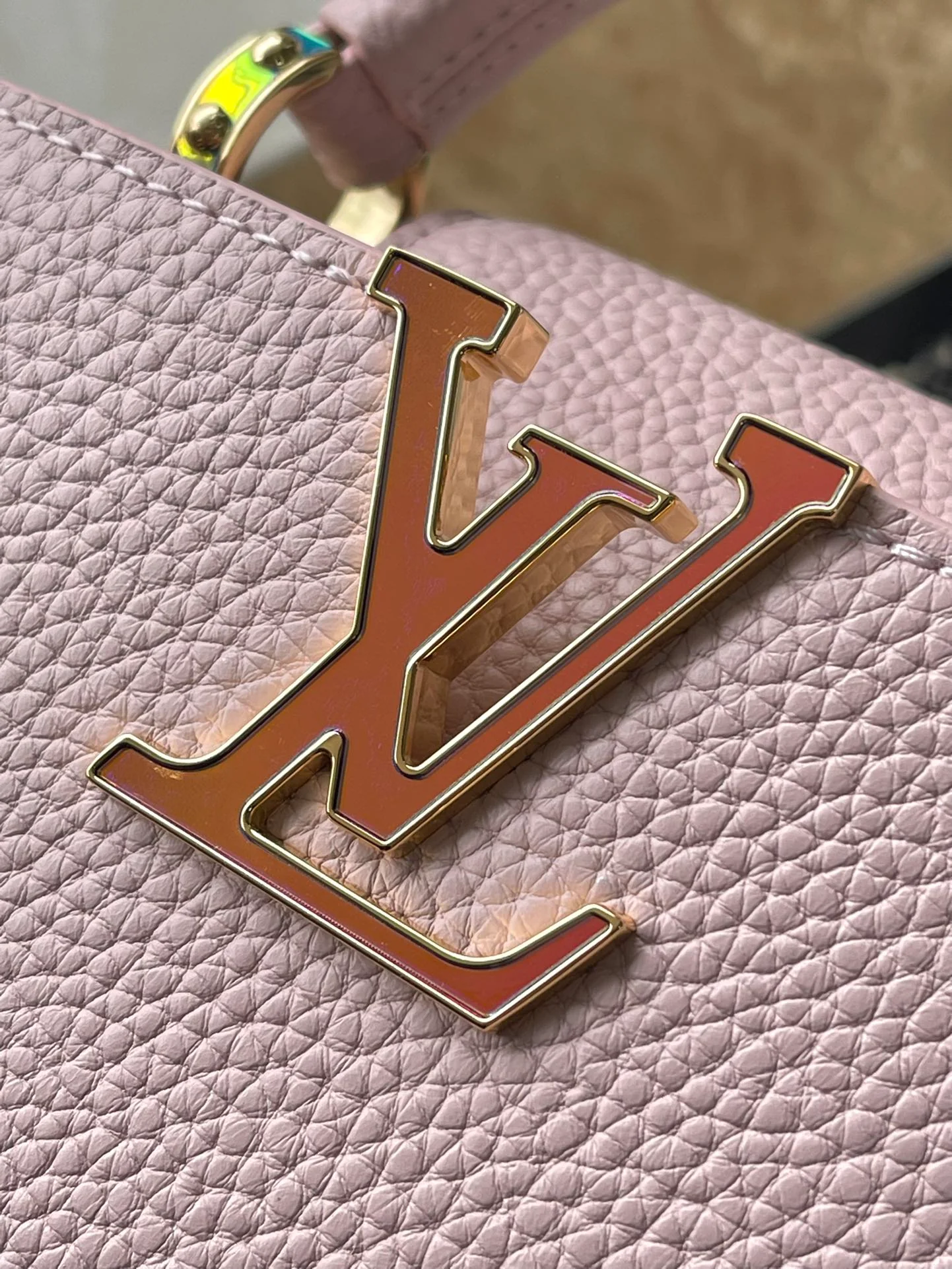 m22054-LV-capucines-mini-handbag/crossbody bag-pink