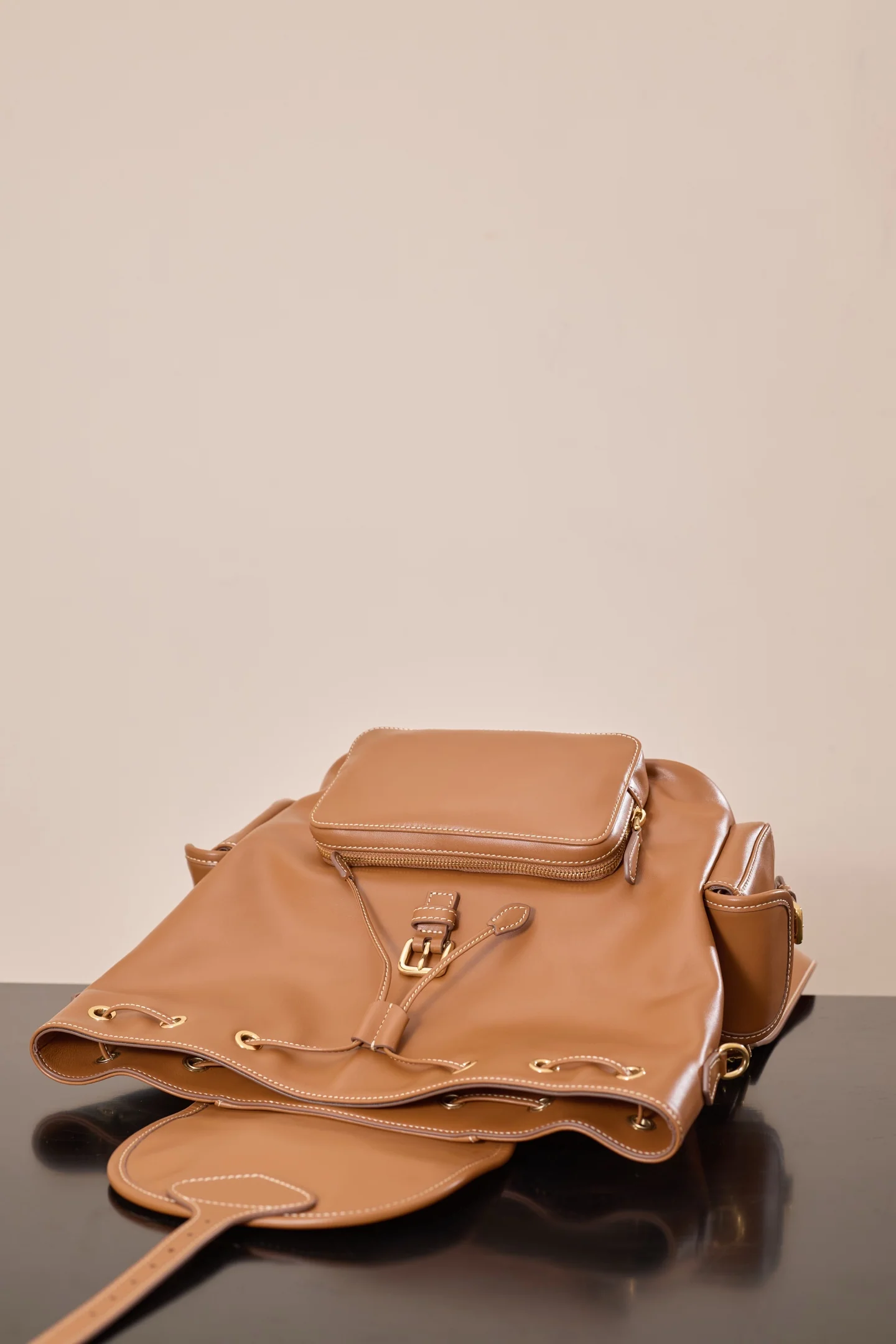 Рюкзак Miu Miu-5bz042m1880 из коровьей кожи - коричневый