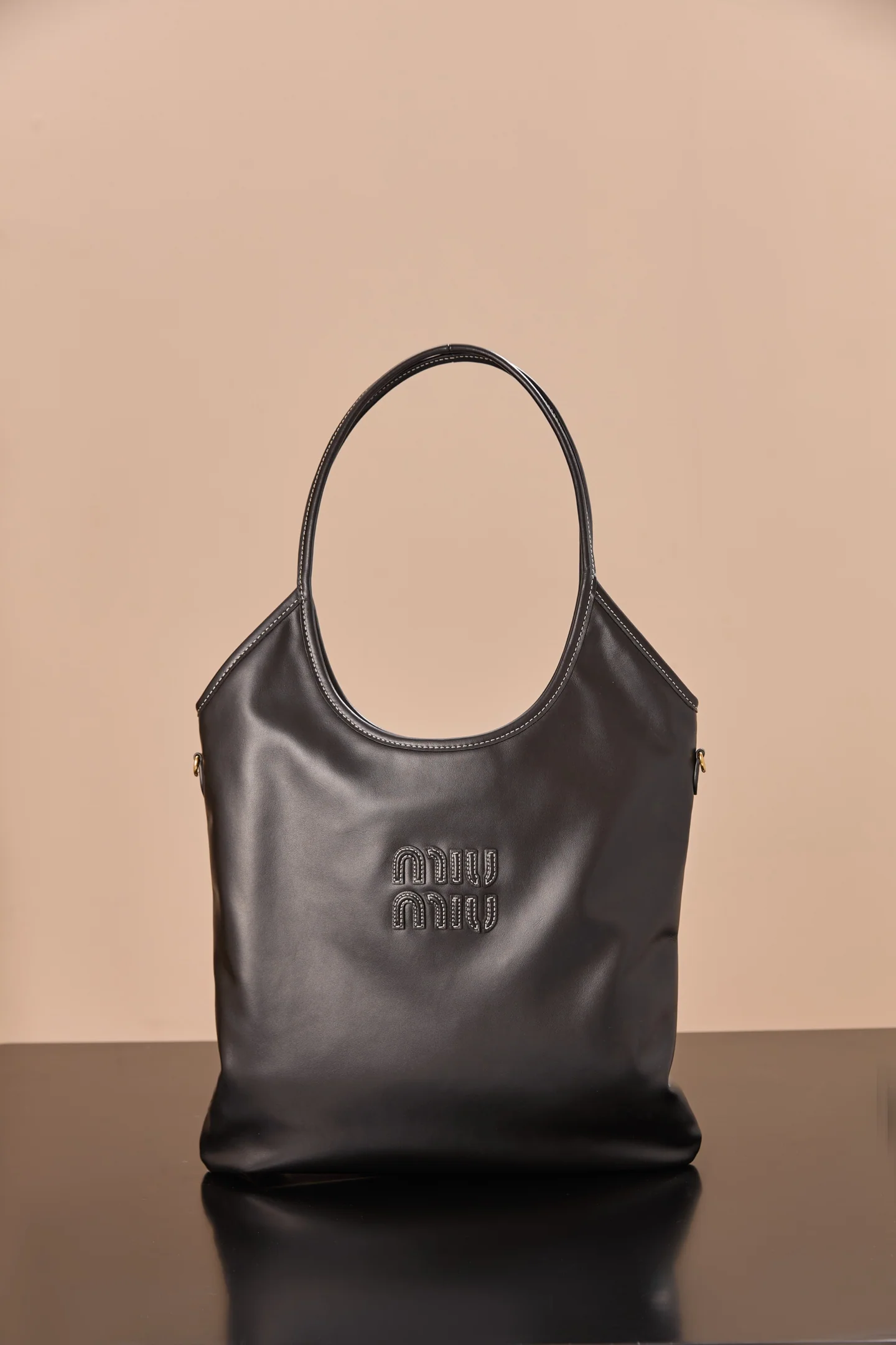 Сумка-тоут Miu Miu-5bq231m980-??? Большая, черная кожа