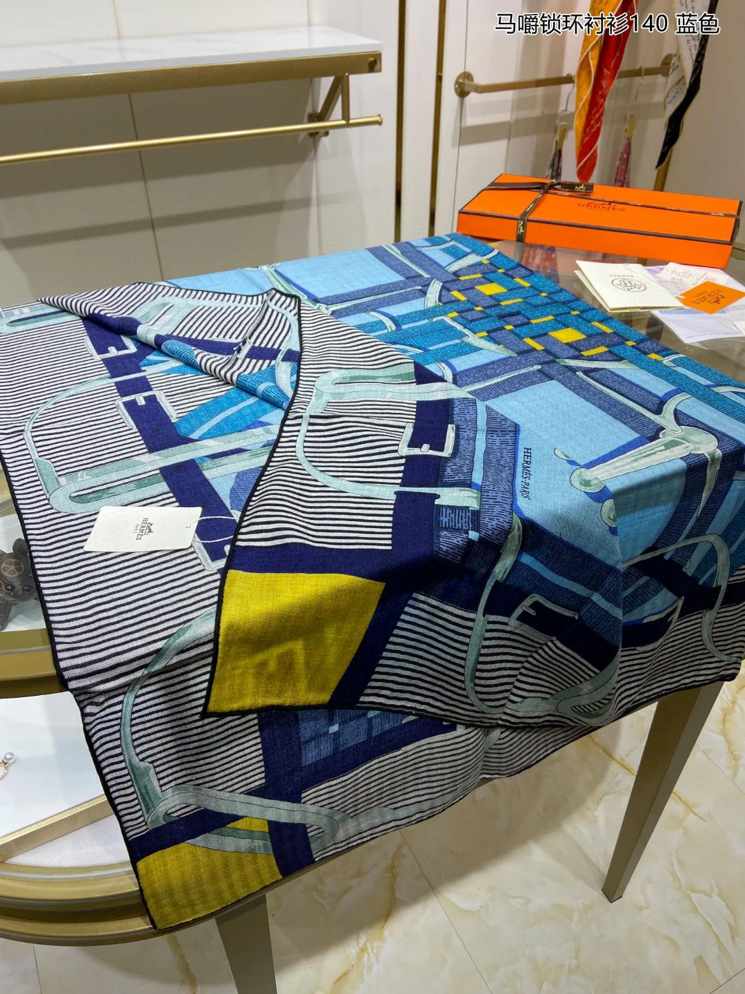 Рубашка Hermes с креплением для конской уздечки - 140 см - 70% кашемир - 30% шелк - 1