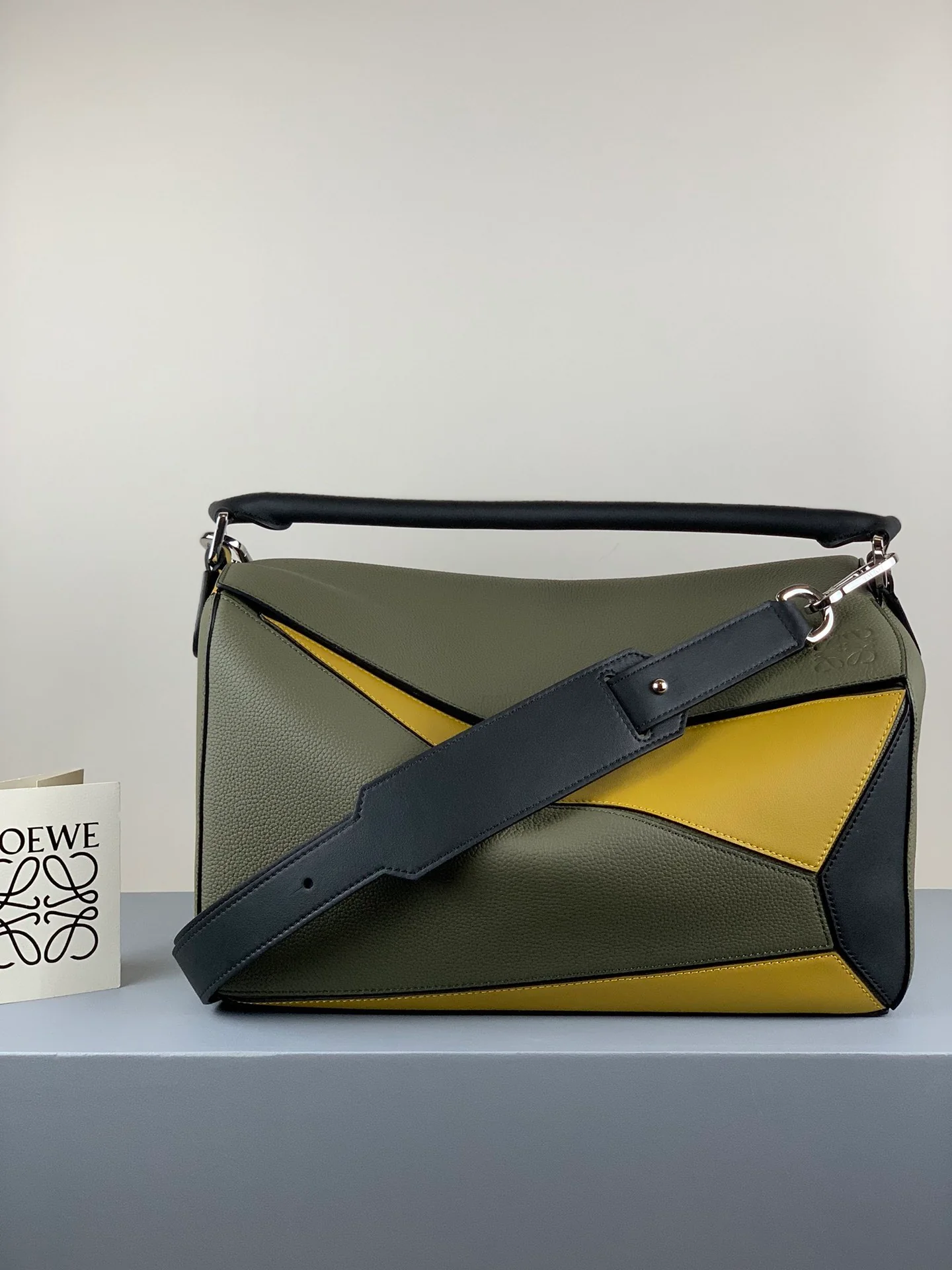 Сумка Loewe Puzzle, телячья кожа, большой размер 4