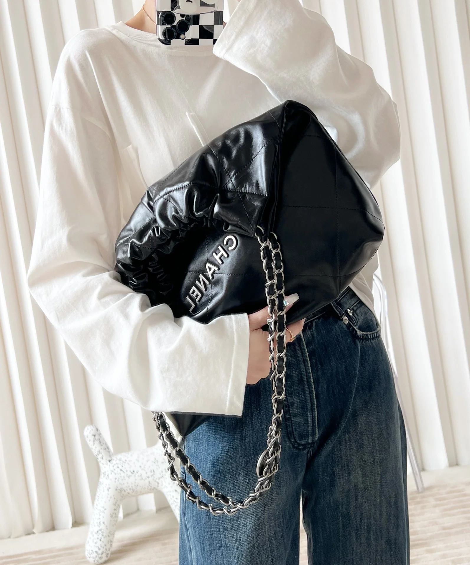 Сумка-шоппер Chanel - Маленькая - Черная с золотой фурнитурой - 1 шт.