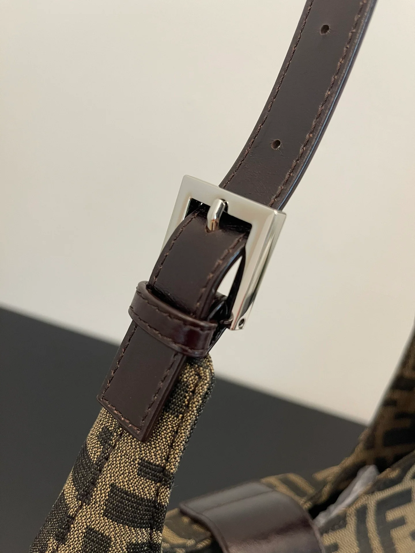 Винтажные пельмени Fendi Monogram