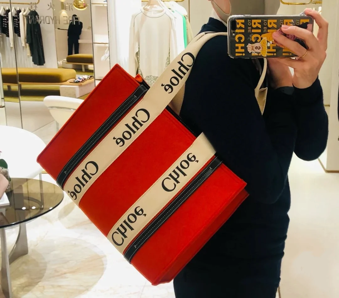 Сумка-тоут Chloe Woody - Средний размер - Бархатно-серый - 1 шт.