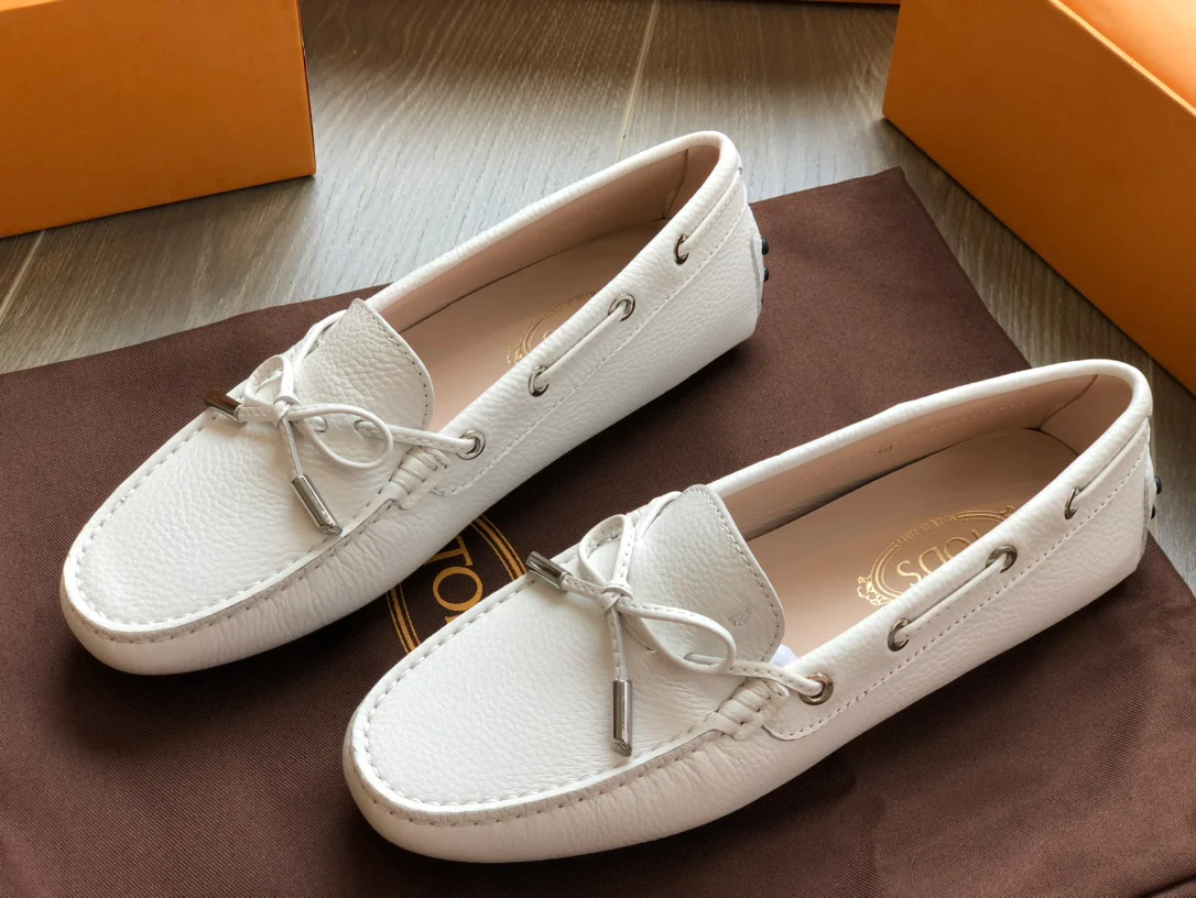 Tods - Лоферы с бабочкой - Туфли без шнурков - 10