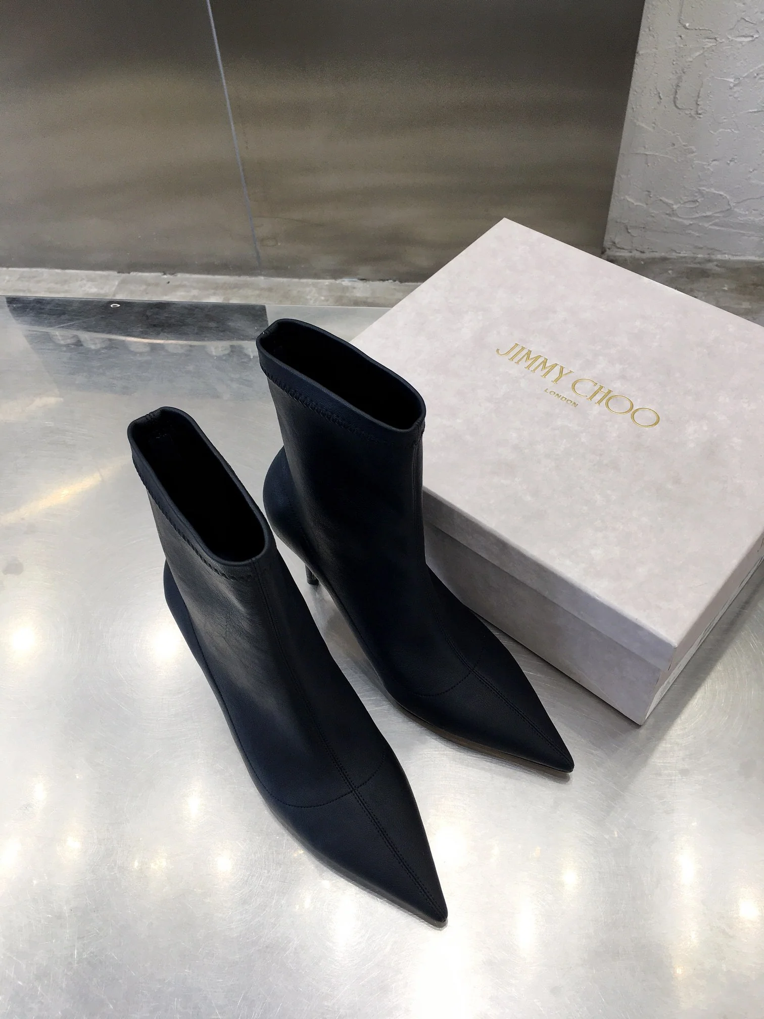 Джимми - Ботильоны на шпильке