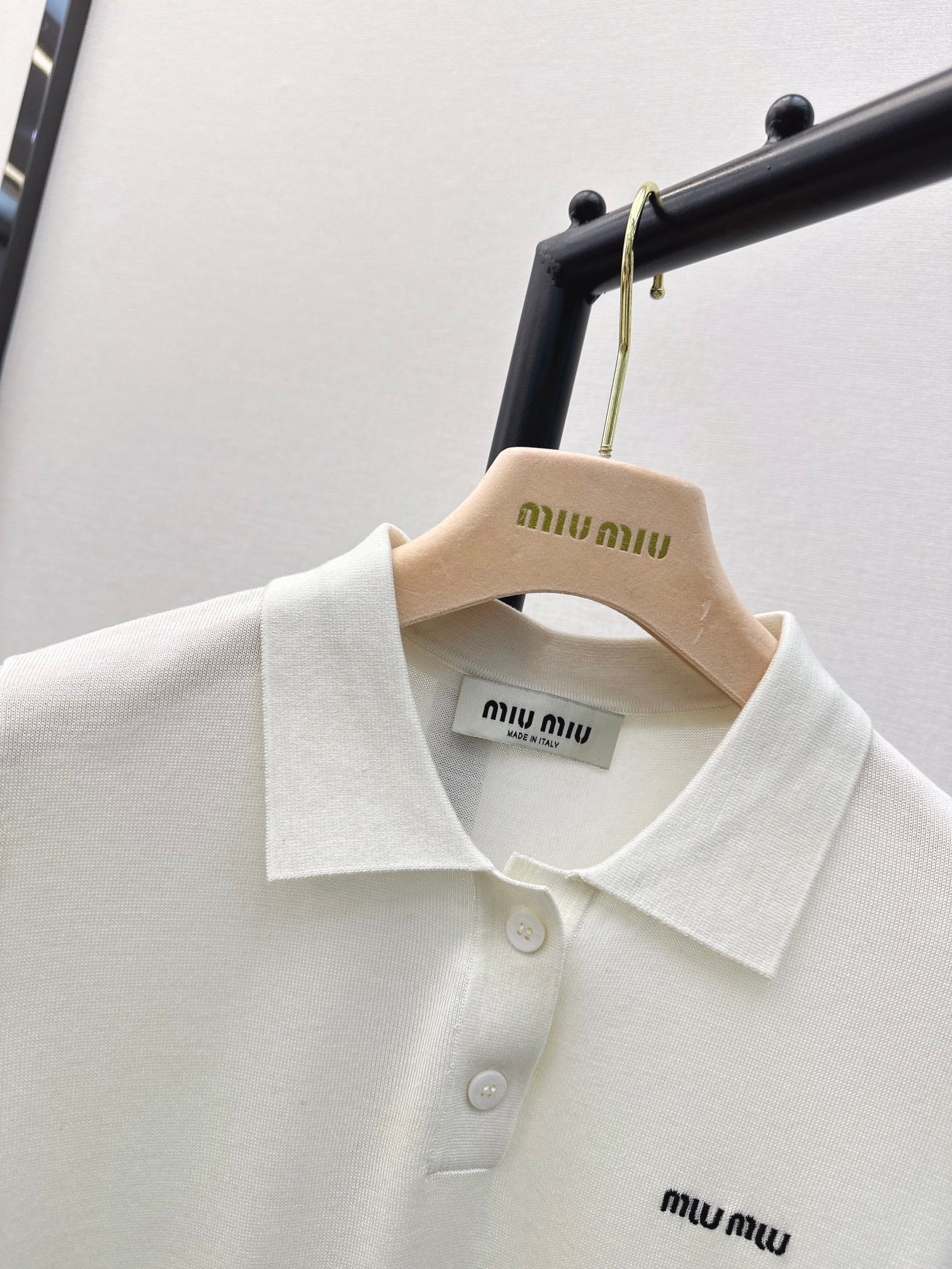 Miu Miu - 2404 - 24ss Весенне-летний новый вязаный свитер-поло - Белый