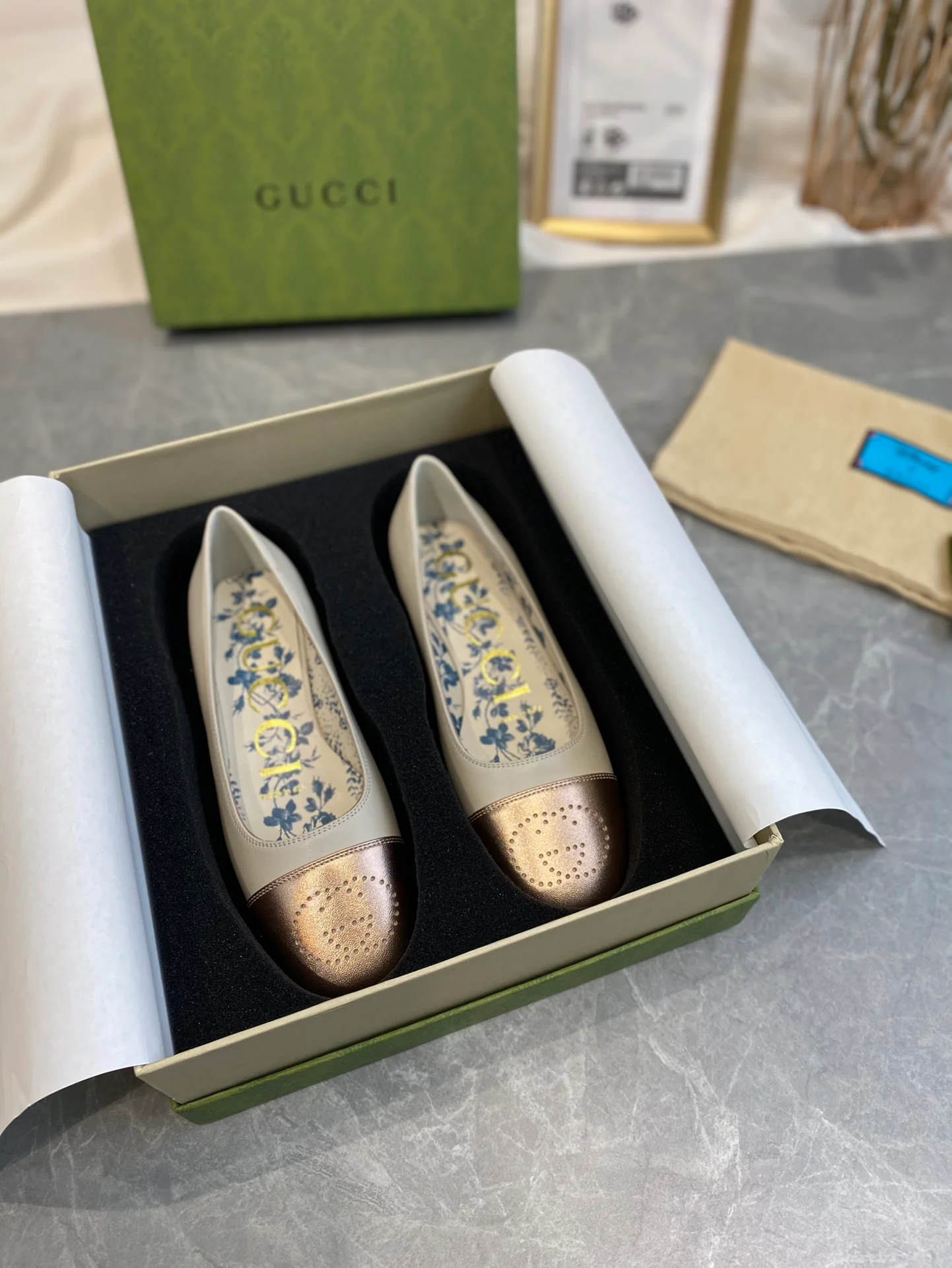 Gucci - Балетки - Туфли на плоской подошве