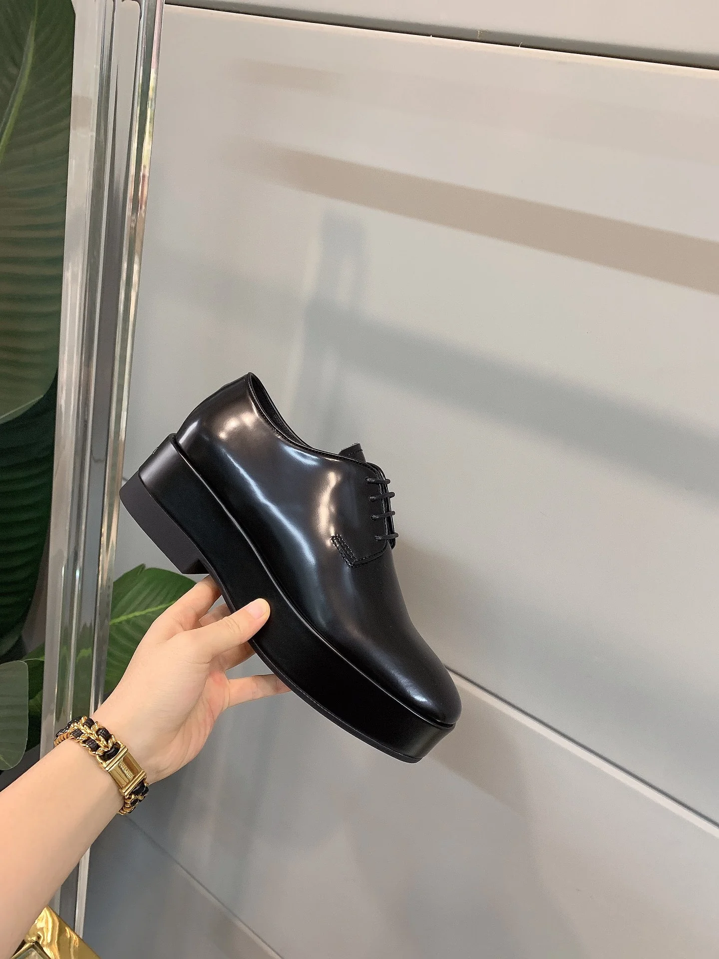 Prada - Кожаные туфли на платформе