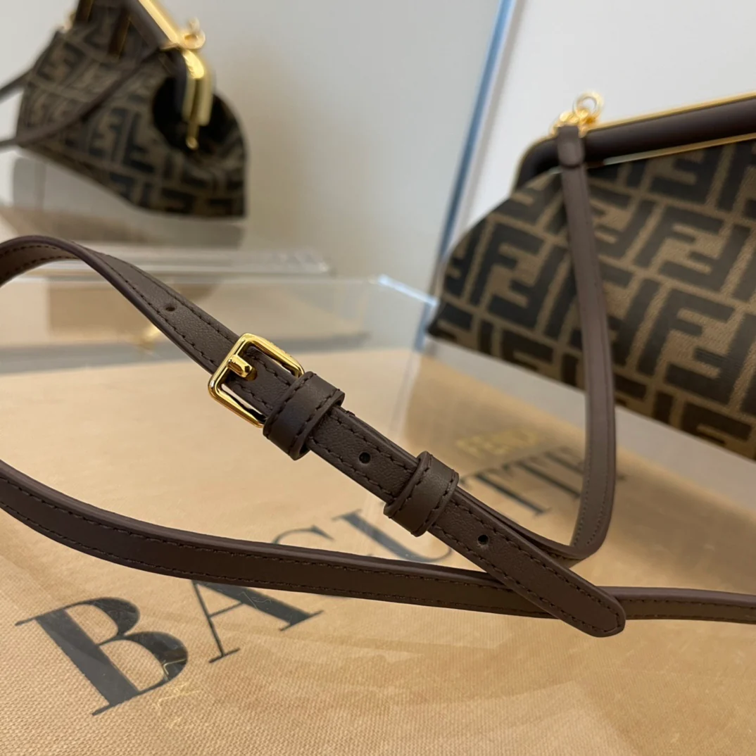 Сумка Fendi First Handbag - Маленькая - Монограммная канва