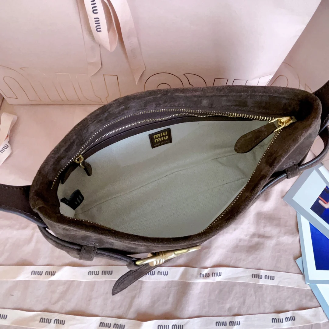 Сумка через плечо Miu Miu-5bc182 из замши, коричневая.