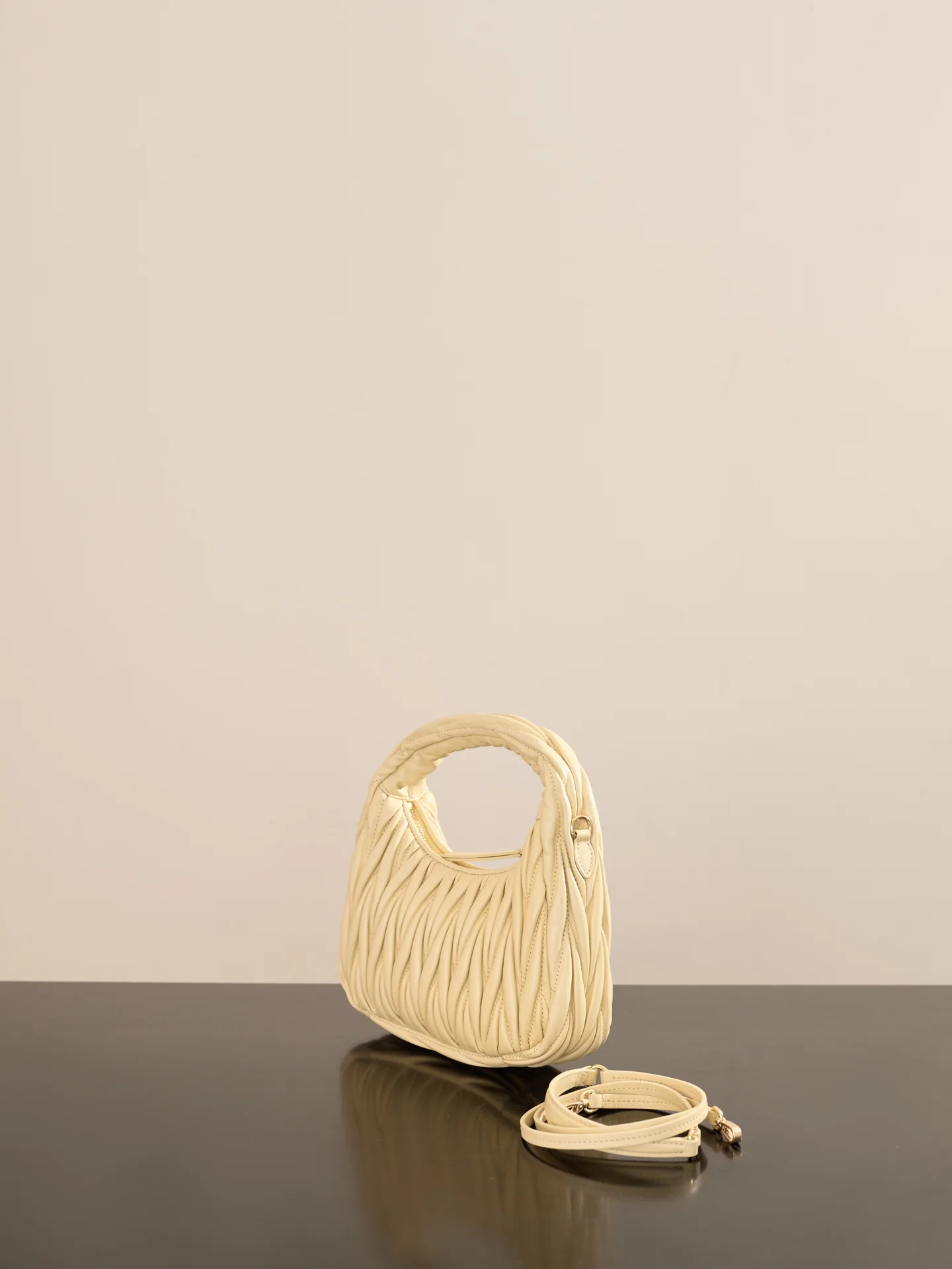 Miu Miu-5bc125m900-??????-????-Маленький-Желтый