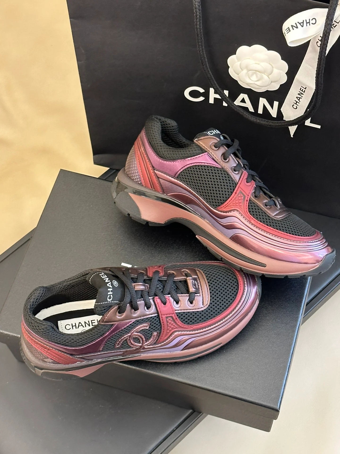 Новинка сезона осень/зима 2023 от Chanel - Кроссовки - Улучшенная версия - Розово-фиолетовые