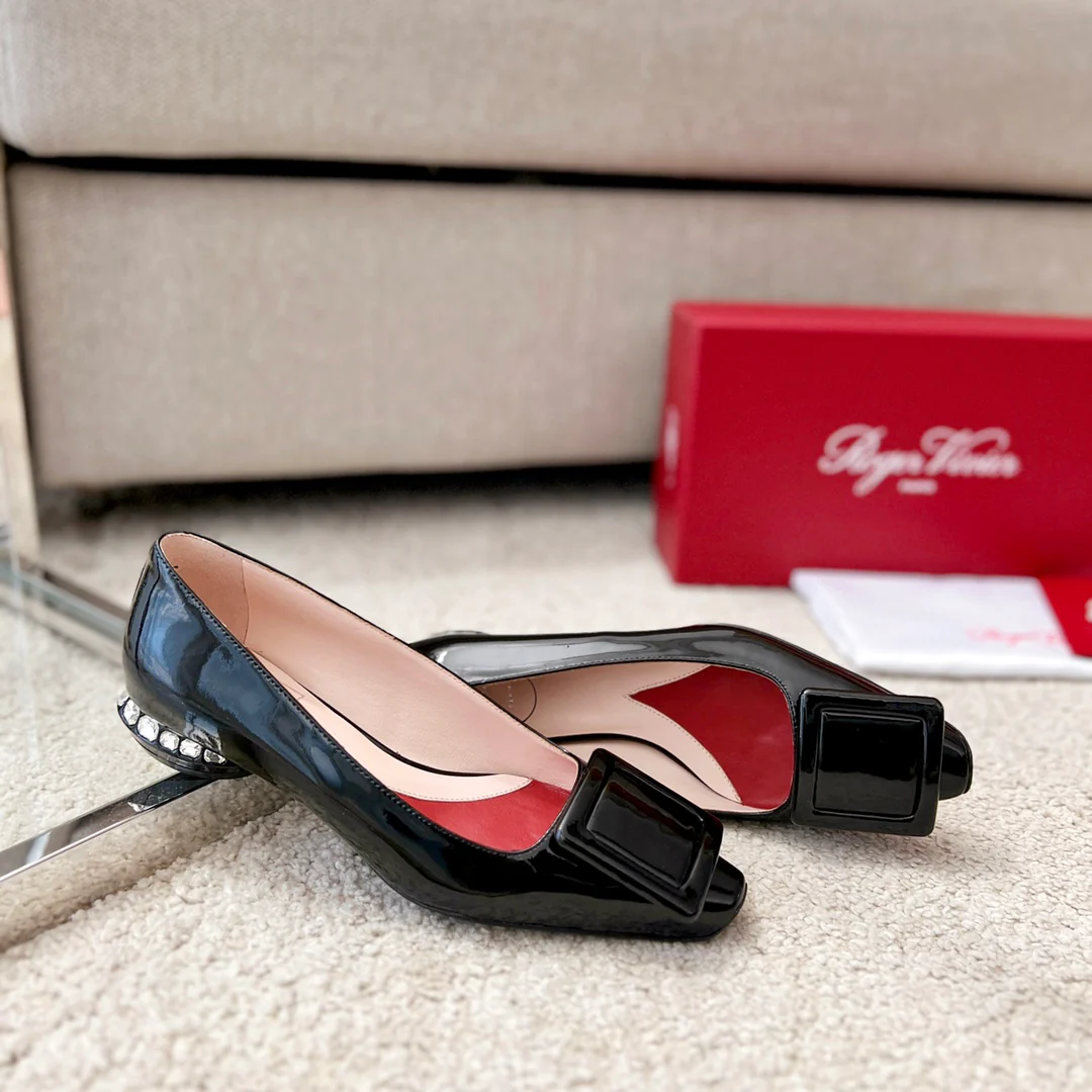 Туфли RV - туфли на каблуке со стразами и кристаллами - черные