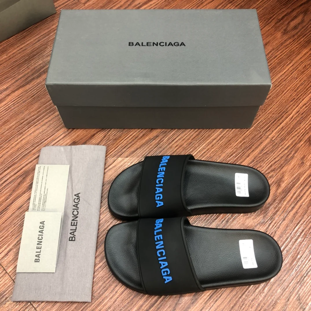 Классические пляжные сандалии Balenciaga - для пары