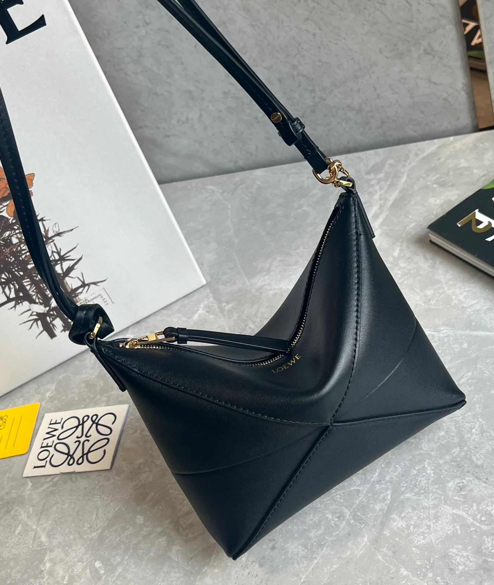 Сумка для маджонга Loewe Puzzle Fold Pouch – классический черный