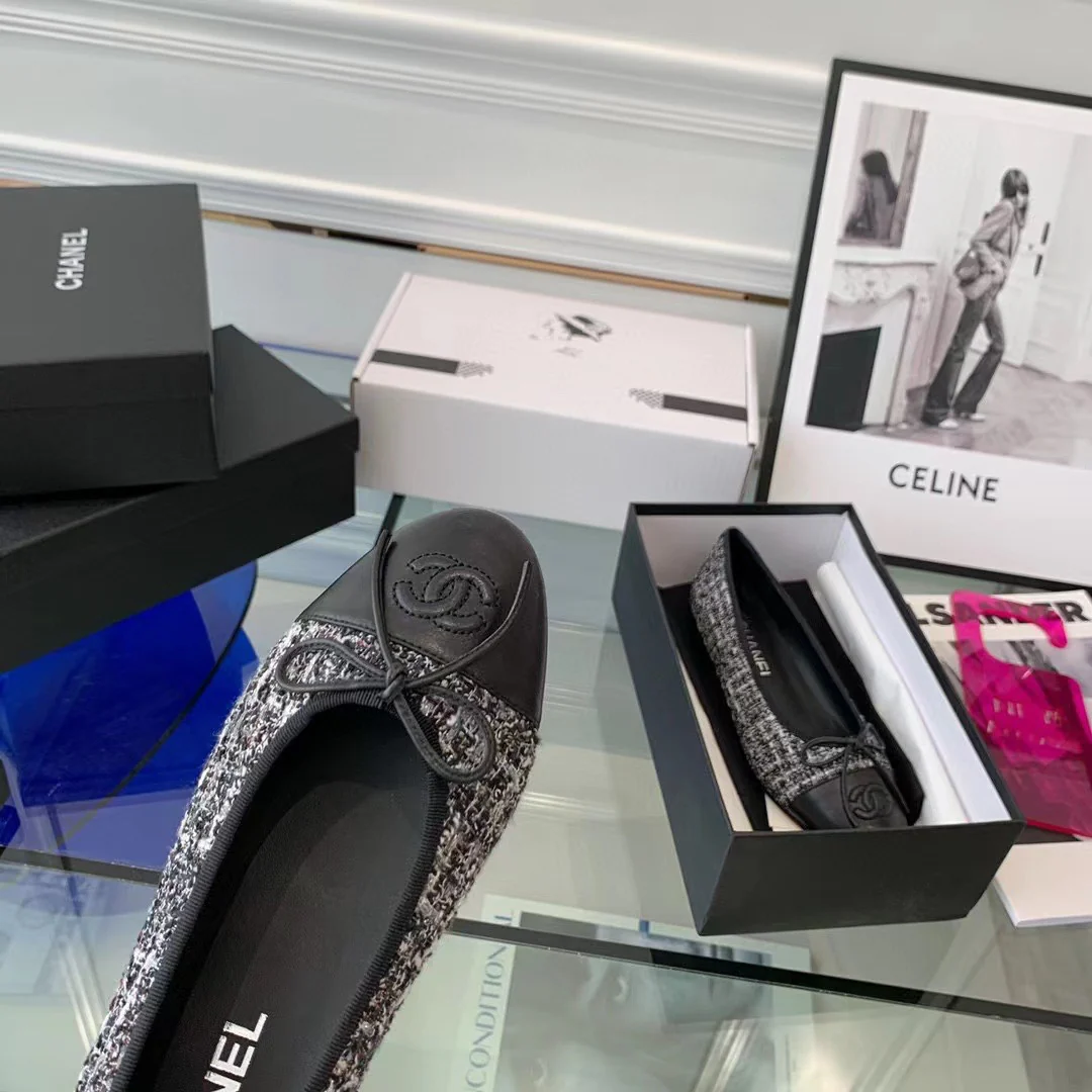 Классические балетки Chanel - черные