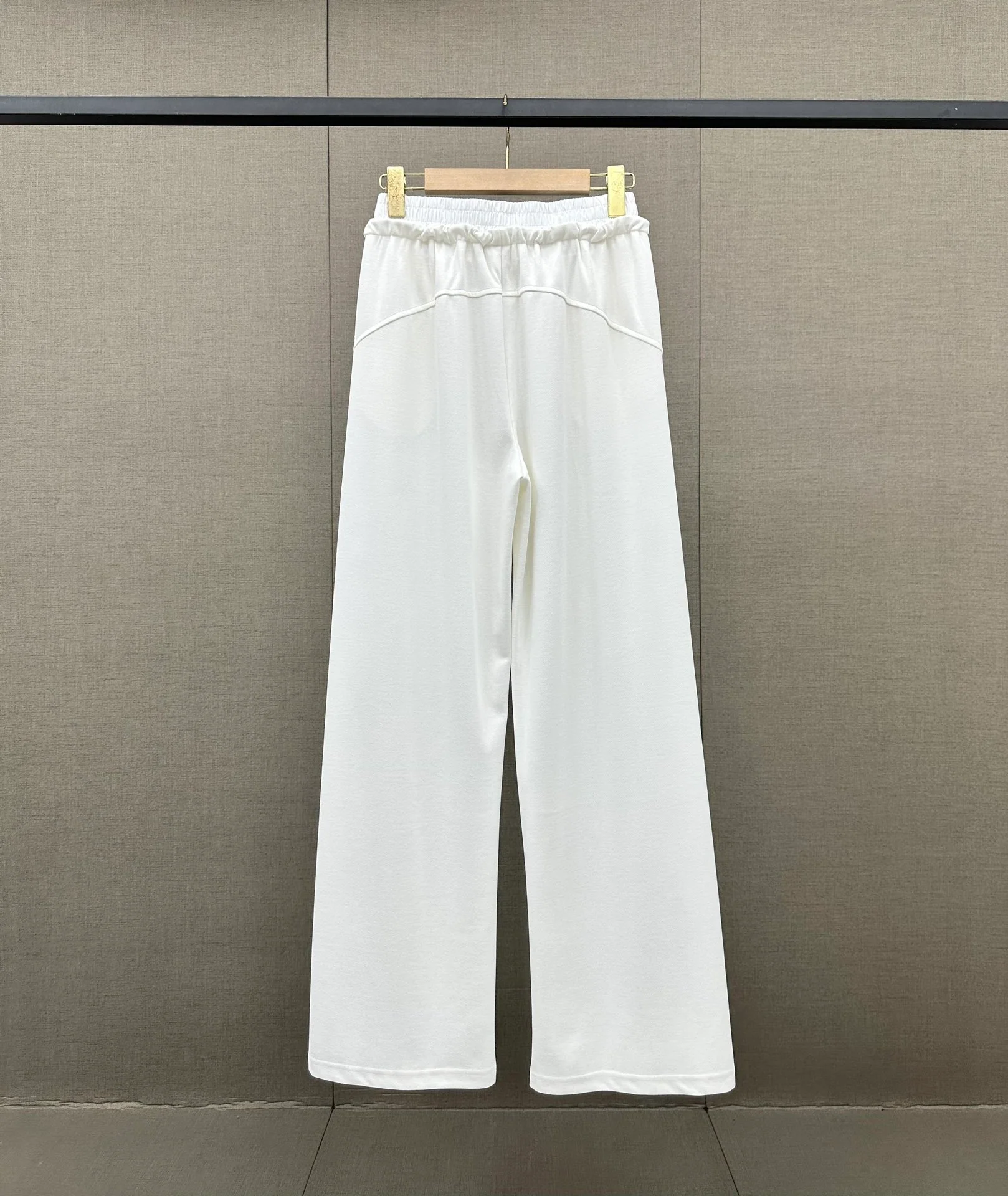 Брюки Miu Miu 2404 Flower Bud с завязками и широкими штанинами - белые