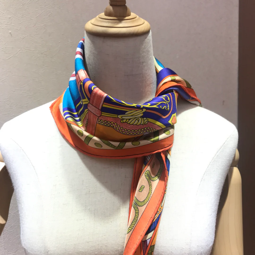 Hermes - Новейший шарф Garden Diamond - 100% - Твиловый шелк - 43 - 115 см - 5