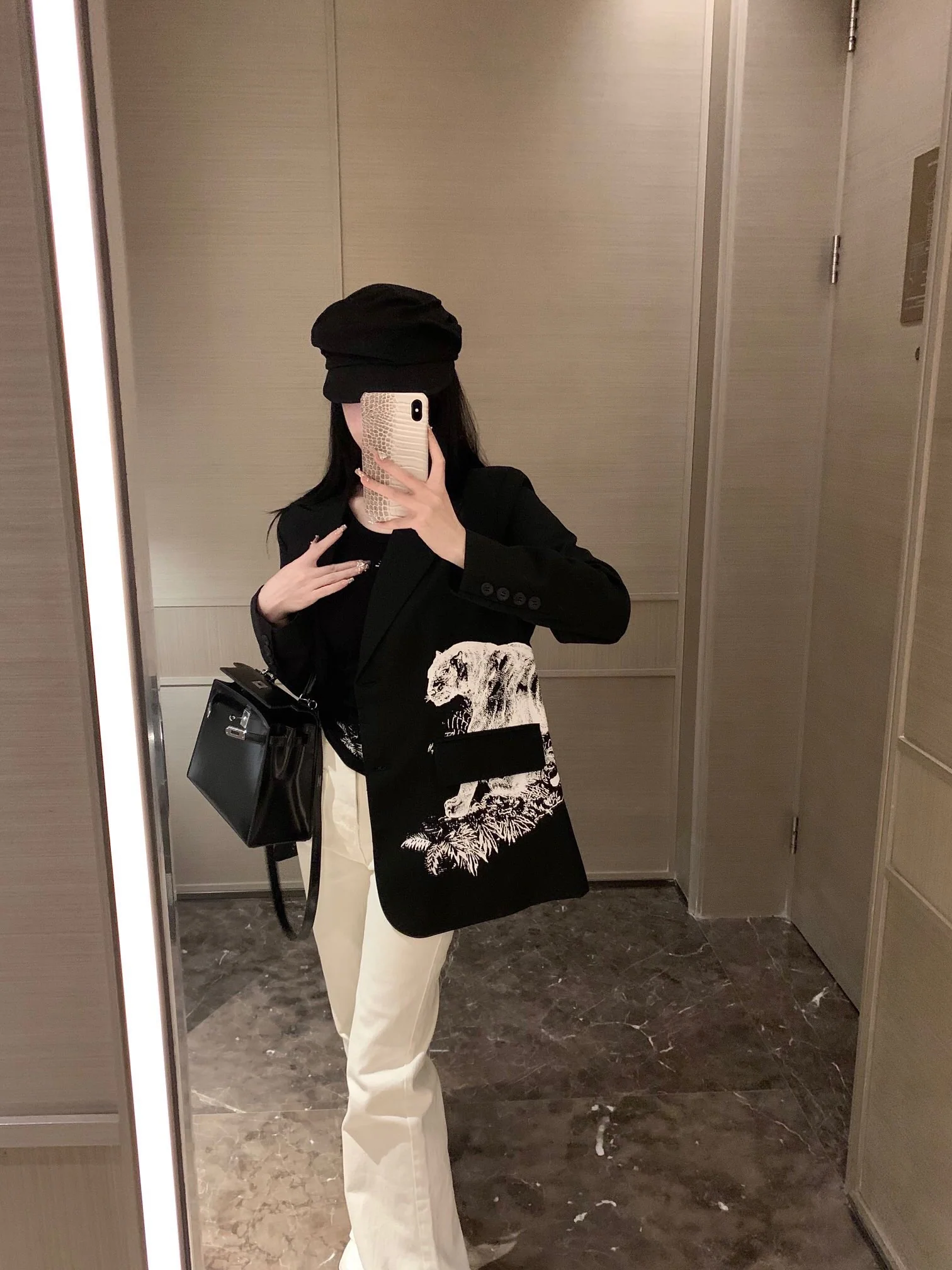 Блейзер Dior 2403 Zoo Collection с прямым принтом и леопардовым рисунком - черный