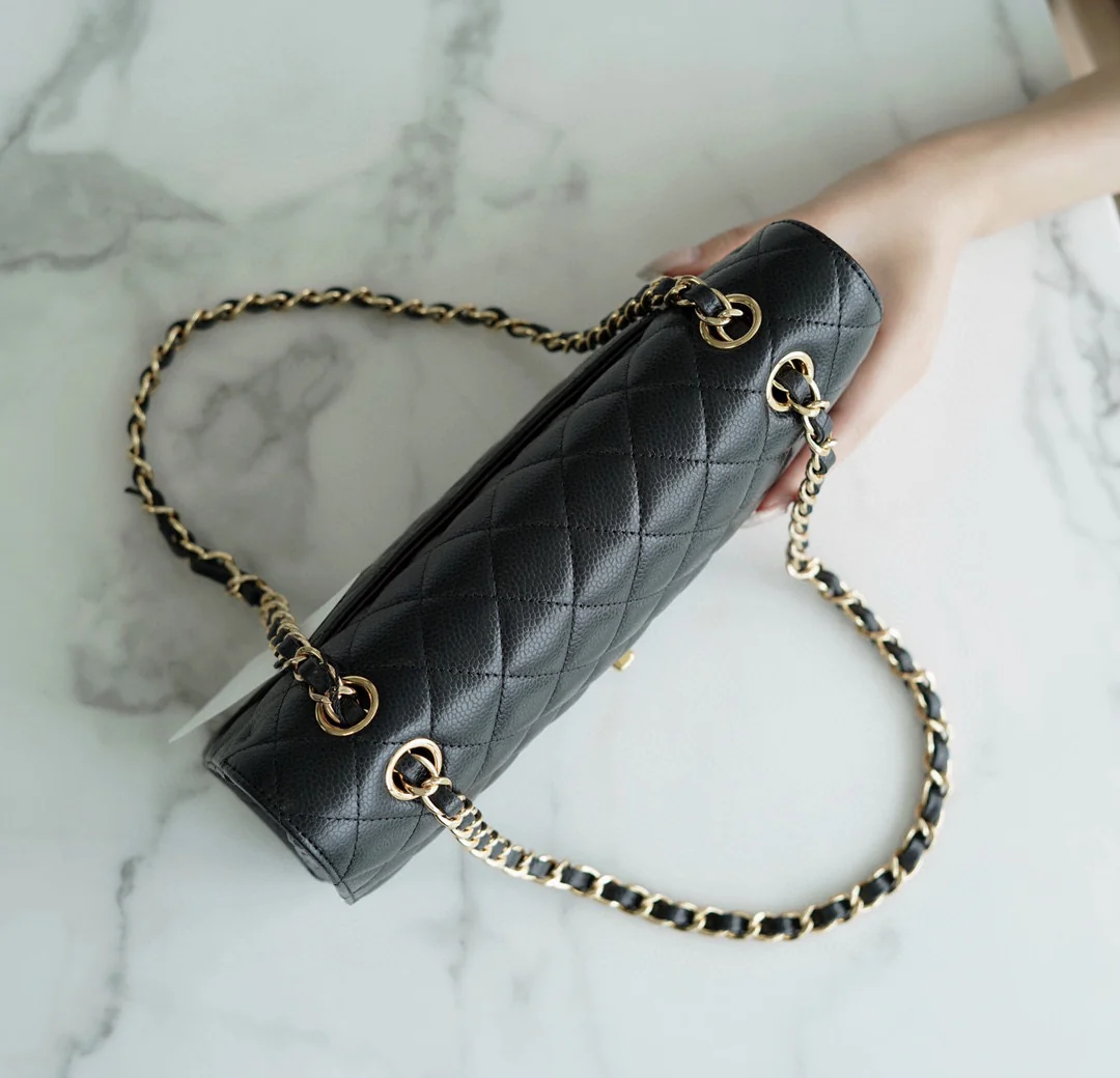 Chanel - Узор ?Личи? - Сумка CF - Черная с золотой фурнитурой