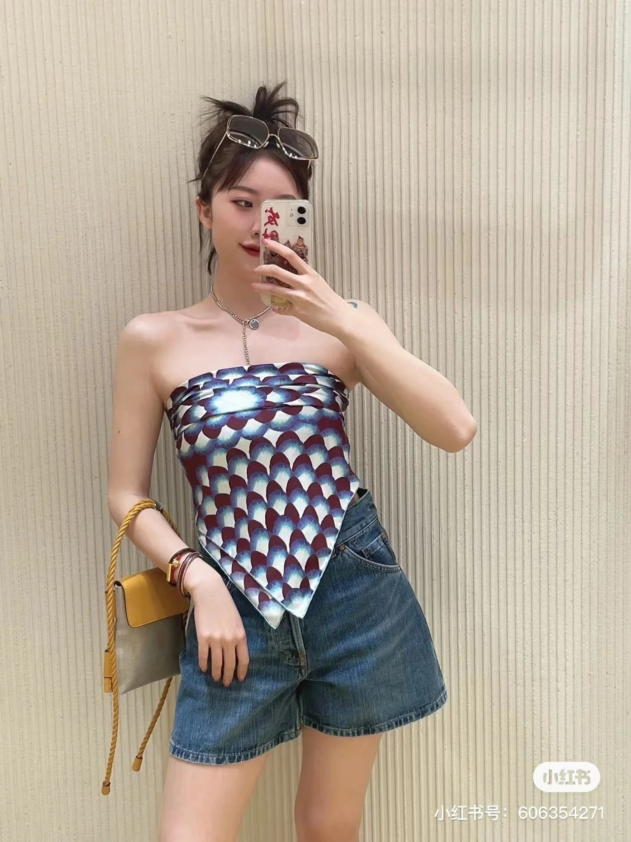 Сумка для телефона Chloe Key X - желтая