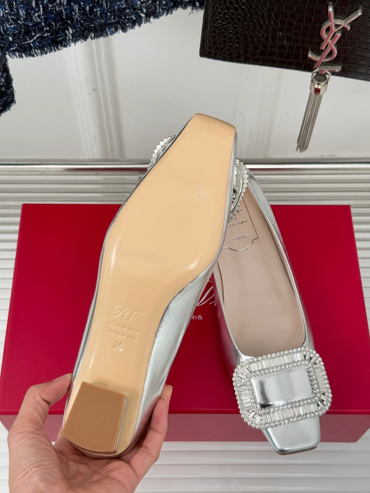 Обувь RV - Лоферы с двойной С-образной цепочкой - серебристые