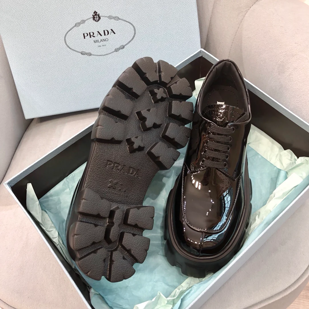 Обувь Prada - Pard Monolith - Лоферы на платформе - Черные