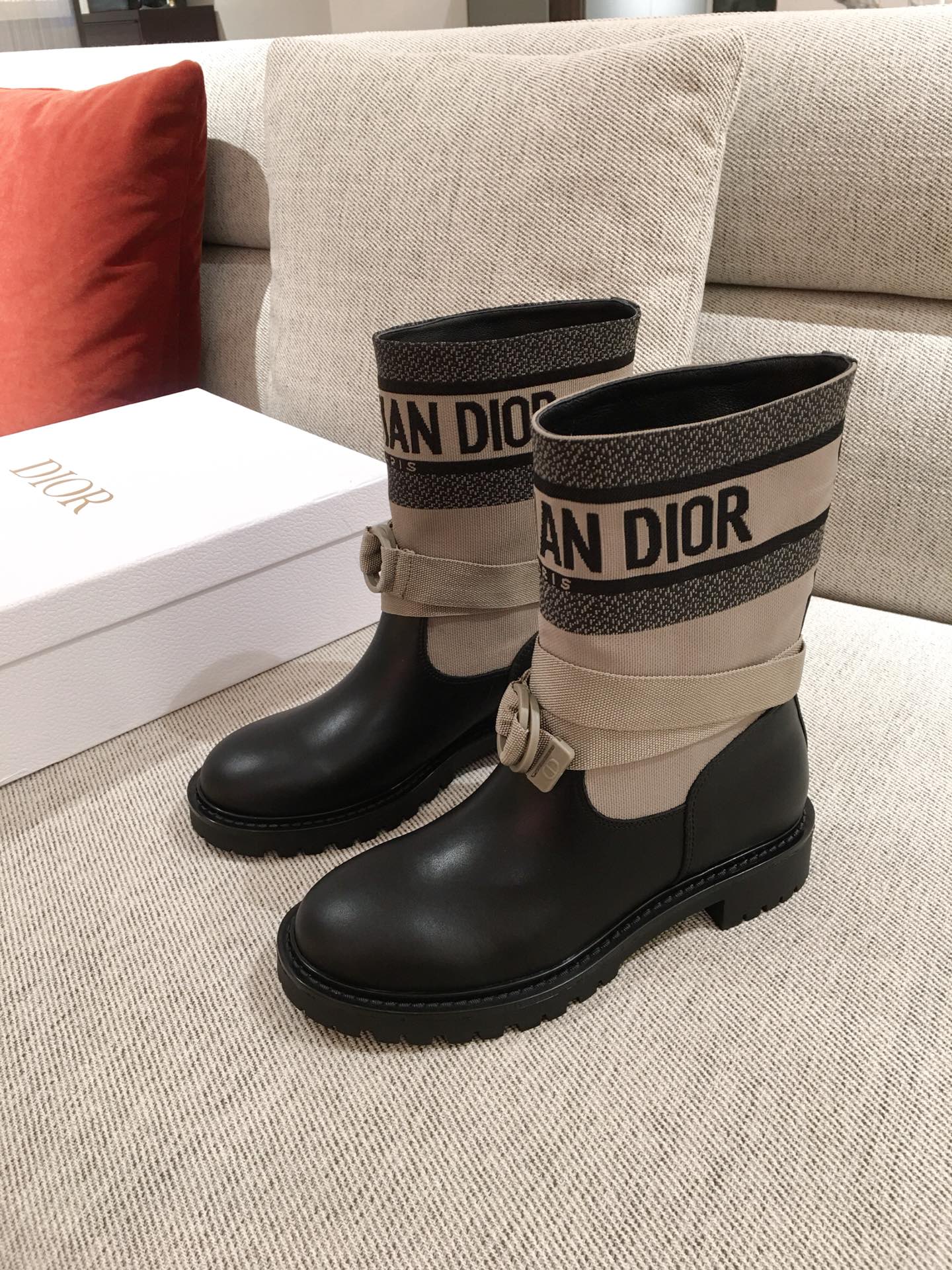 Dior - Ботинки до середины икры в стиле пэчворк