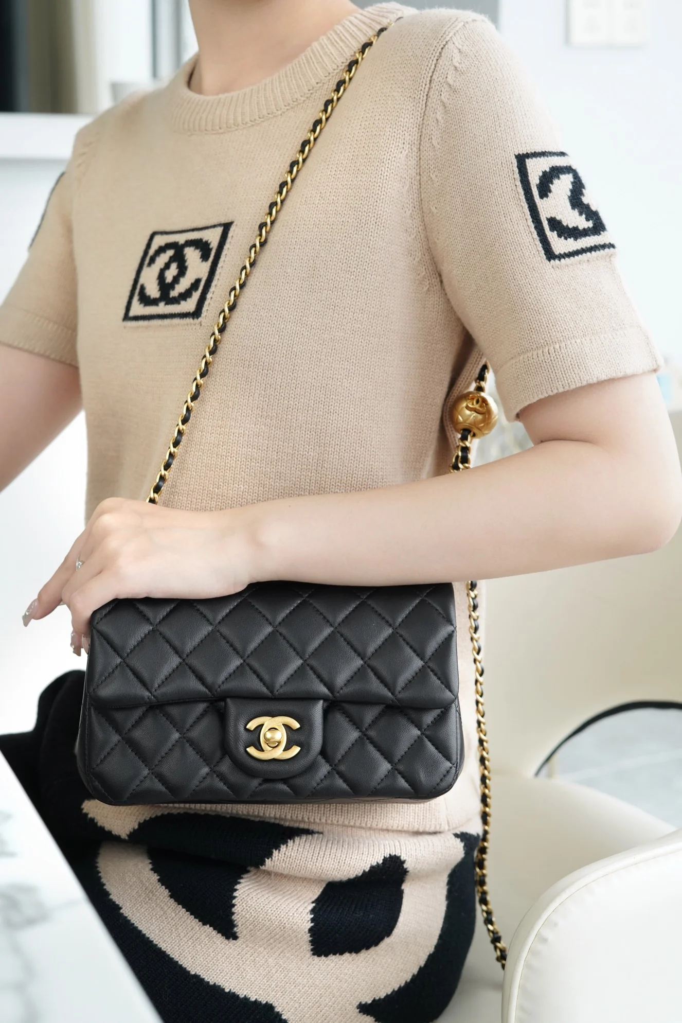 Chanel 23c Gold Ball Mini Black
