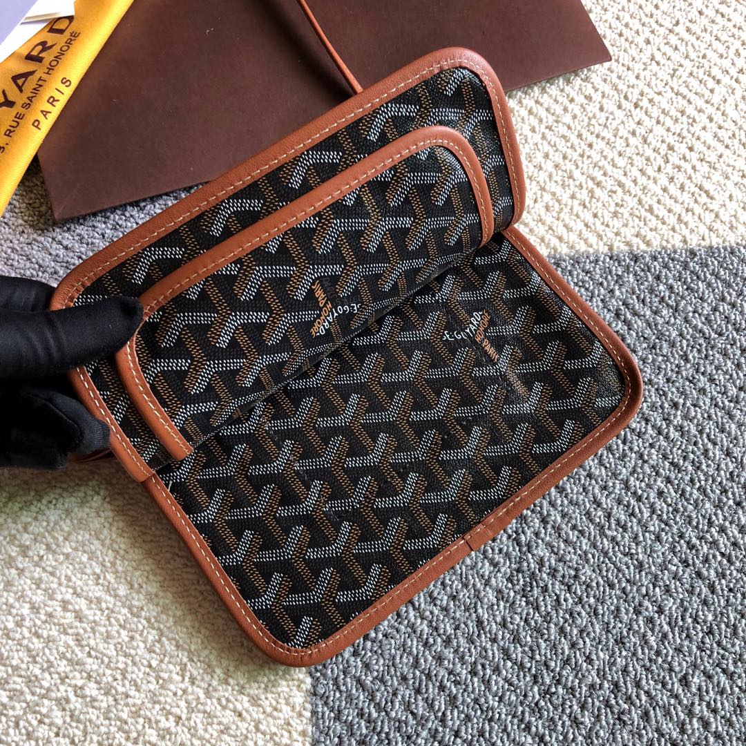 Серия Goyard Plumet — трехслойная сумка