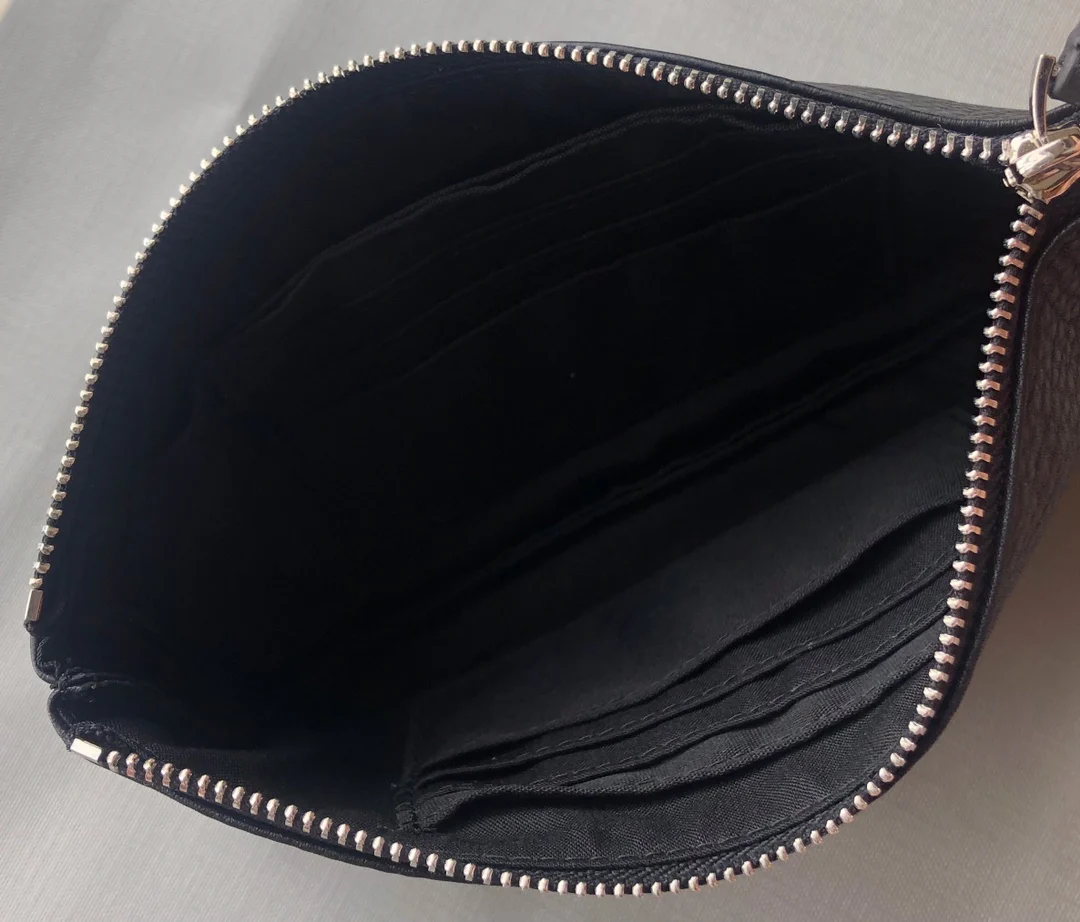 Balenciaga-一字拉链扁长夹／手拿包，可摊平放千元钞票