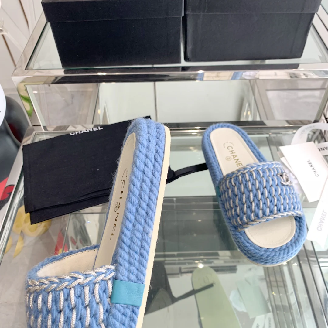 Chanel - Плетеные тапочки - Синие