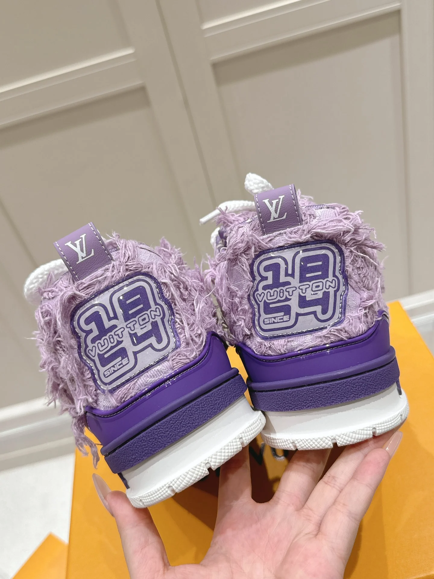 LV-2024-Кроссовки-Фиолетовые