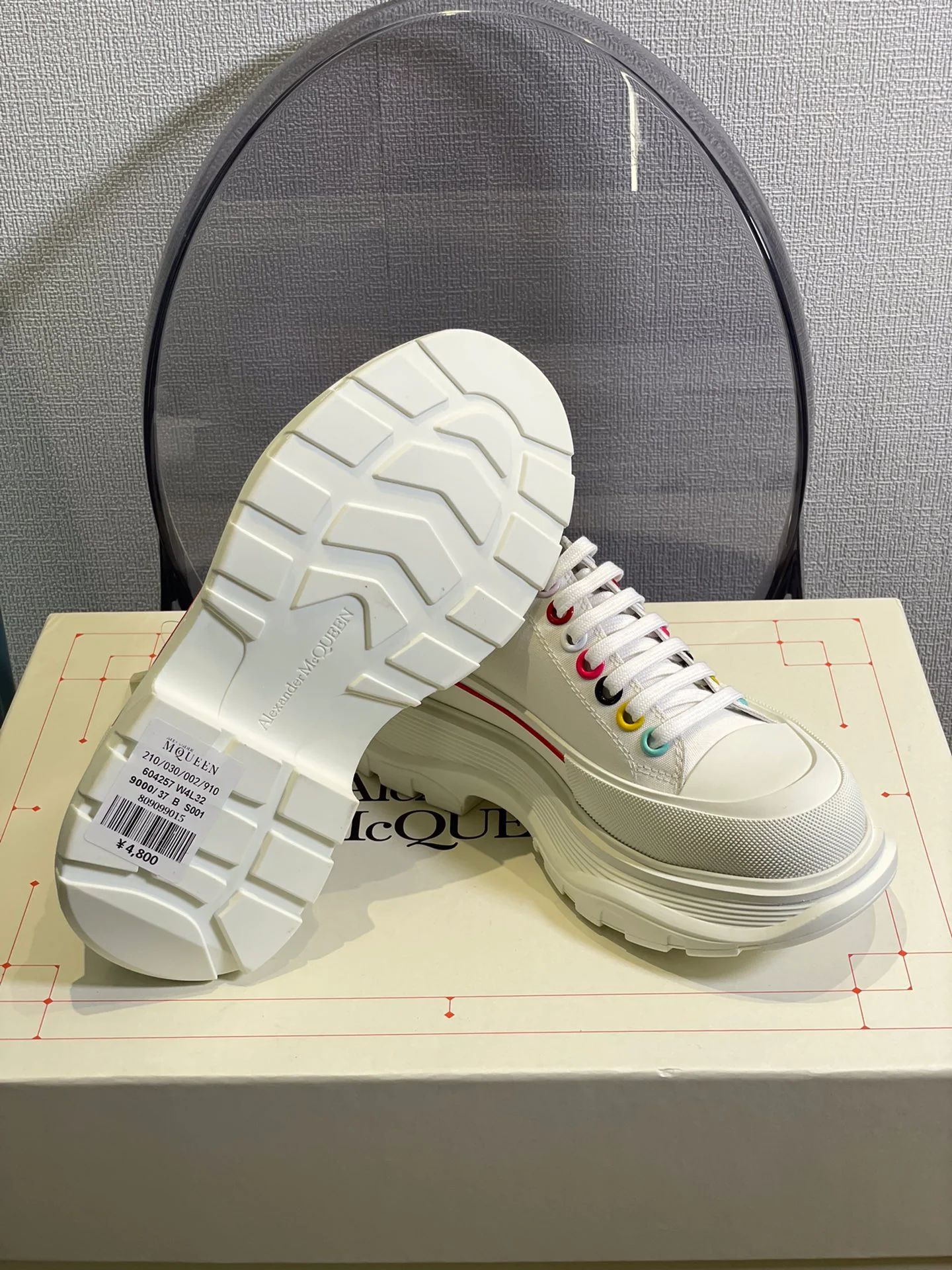 Радужные парусиновые туфли на платформе McQueen