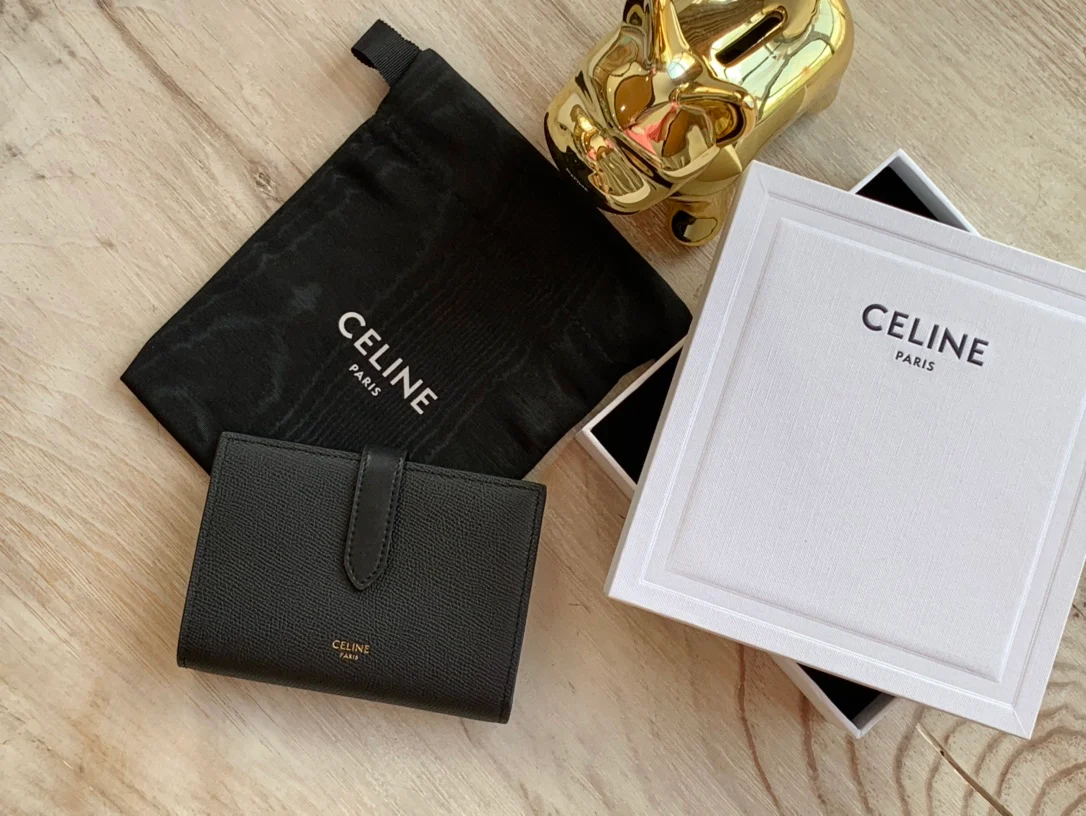Кошелек Celine Strap из зернистой телячьей кожи - 11