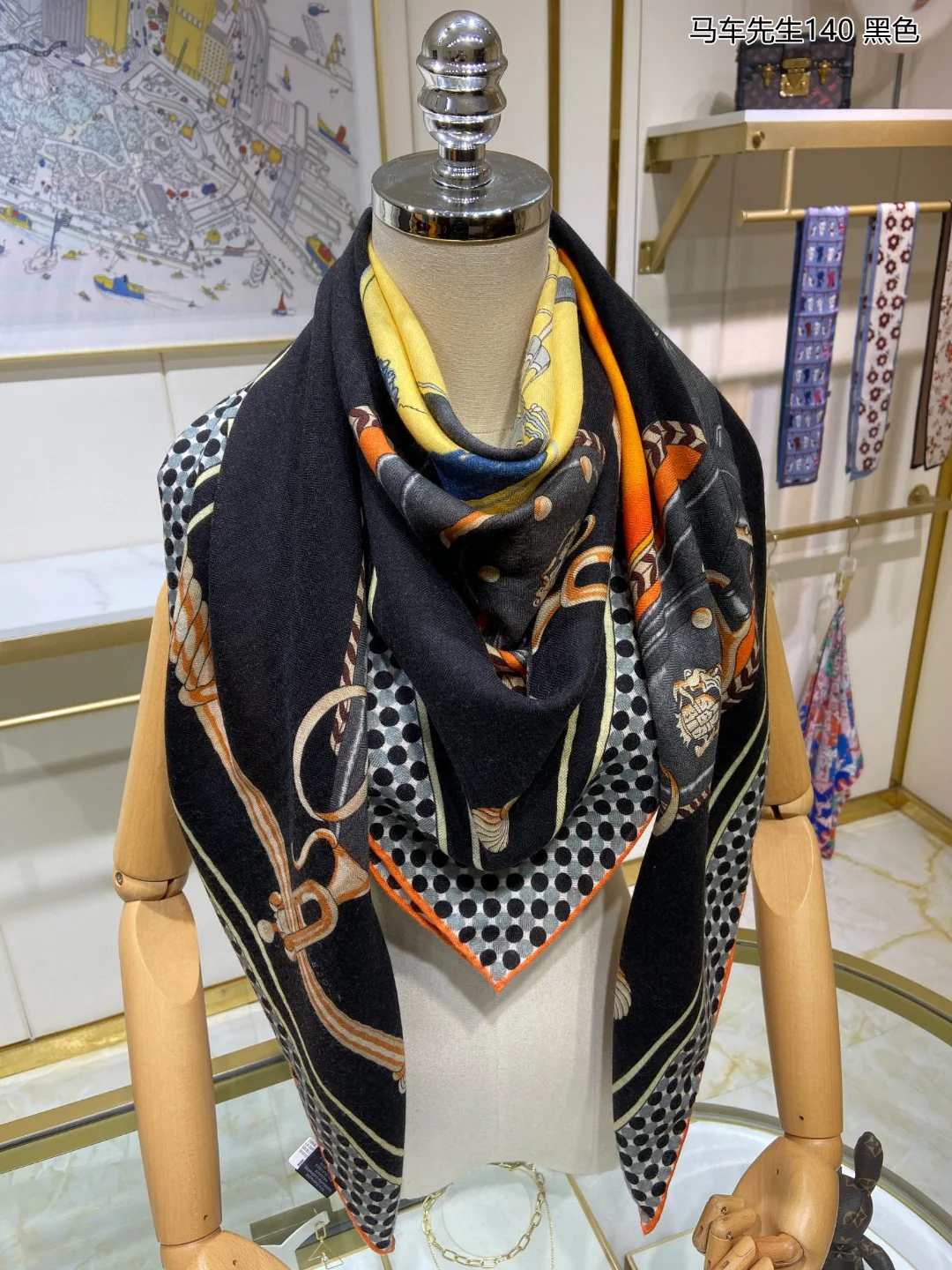 Hermes - Шарф Mr. Coach Square Scarf - 140 см - 70% кашемир - 30% шелк - 2 шт.