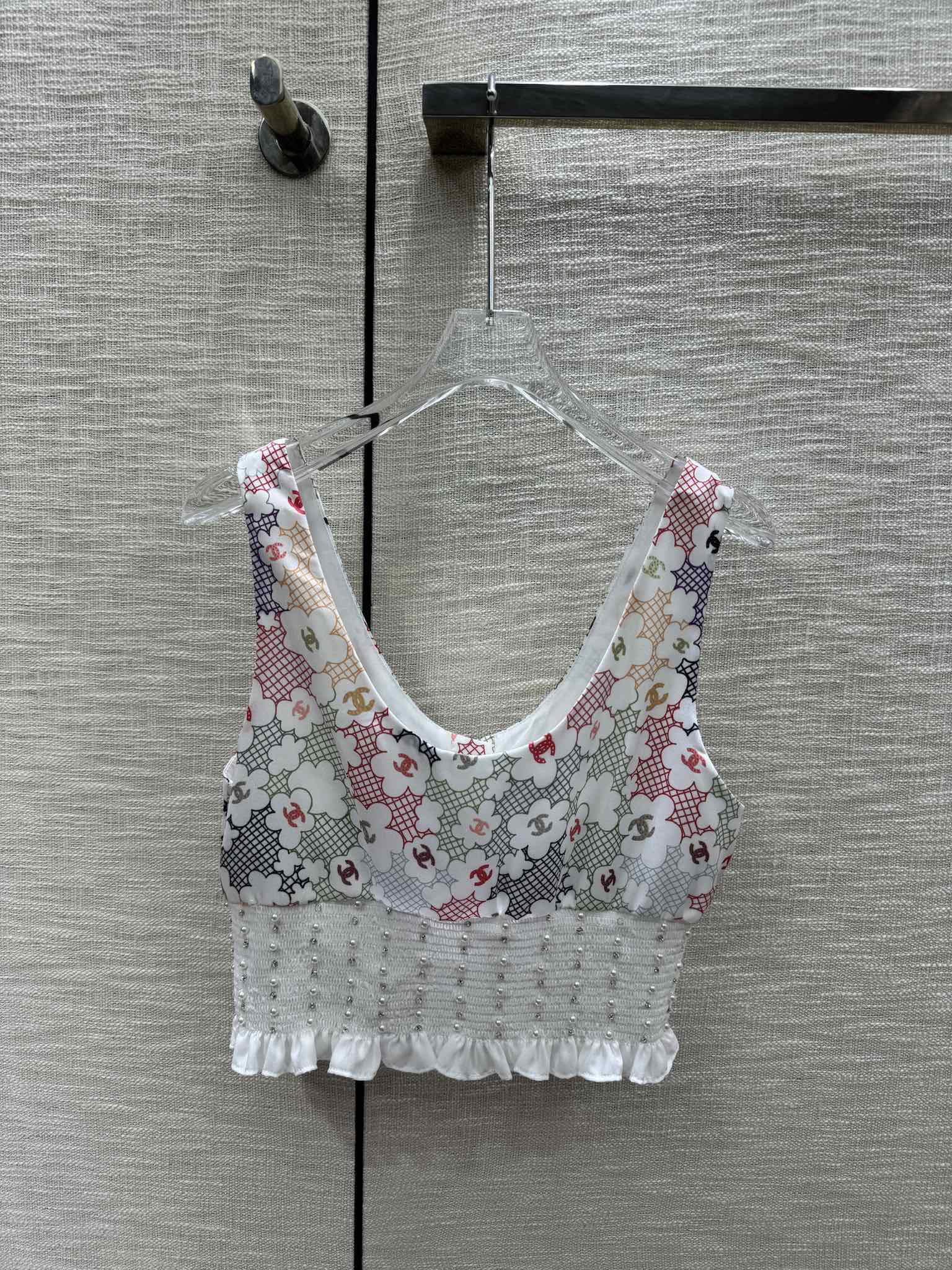 Майка Chanel 2403, расшитая бисером.