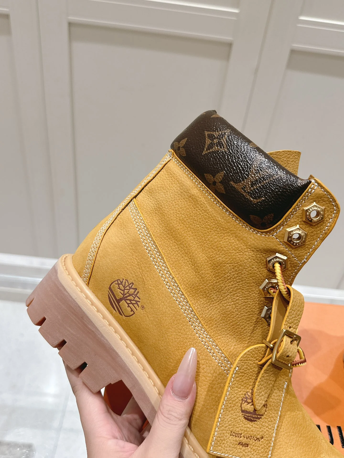 Ретро-ботинки Dr. Martens из коллекции LV-2024 - Кофейно-коричневый - 1