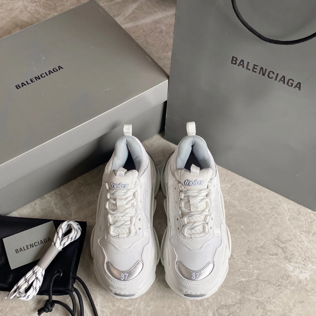 Кроссовки Balenciaga Triples Sports Chunk - серебристые