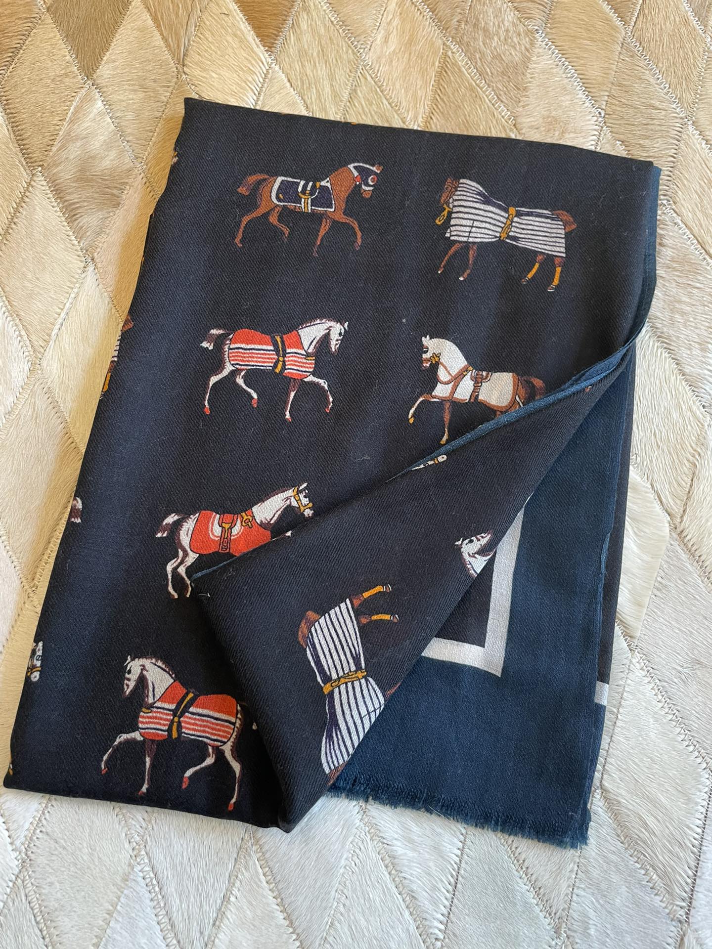 Hermes - Королевство ?Мой маленький пони? - Длинный шарф 100-200 - Кашемир 100-го сорта