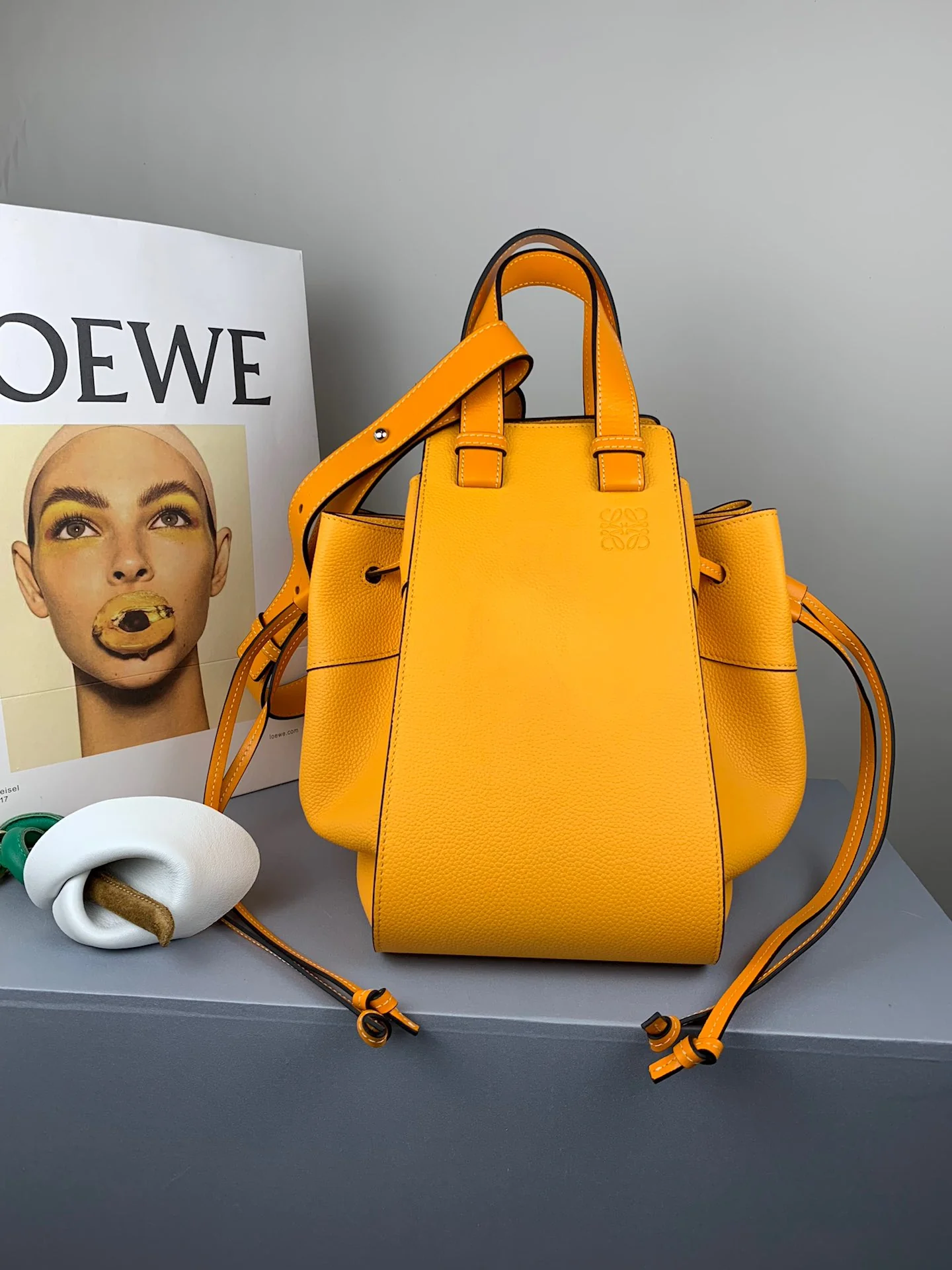 Гамак Loewe, средний размер, 33-28-16-см-15