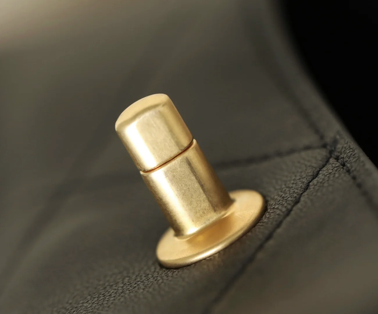 Сумка-хобо Chanel 25p Small Hippie Bag - черная