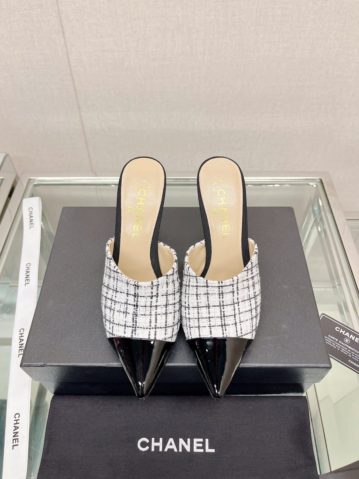 Босоножки на высоком каблуке Chanel Coco Pearl - 8-5 см