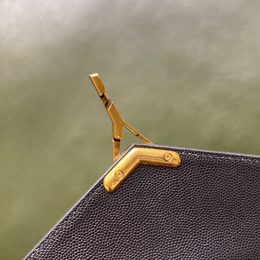 Сумка YSL Cassandra с икрой