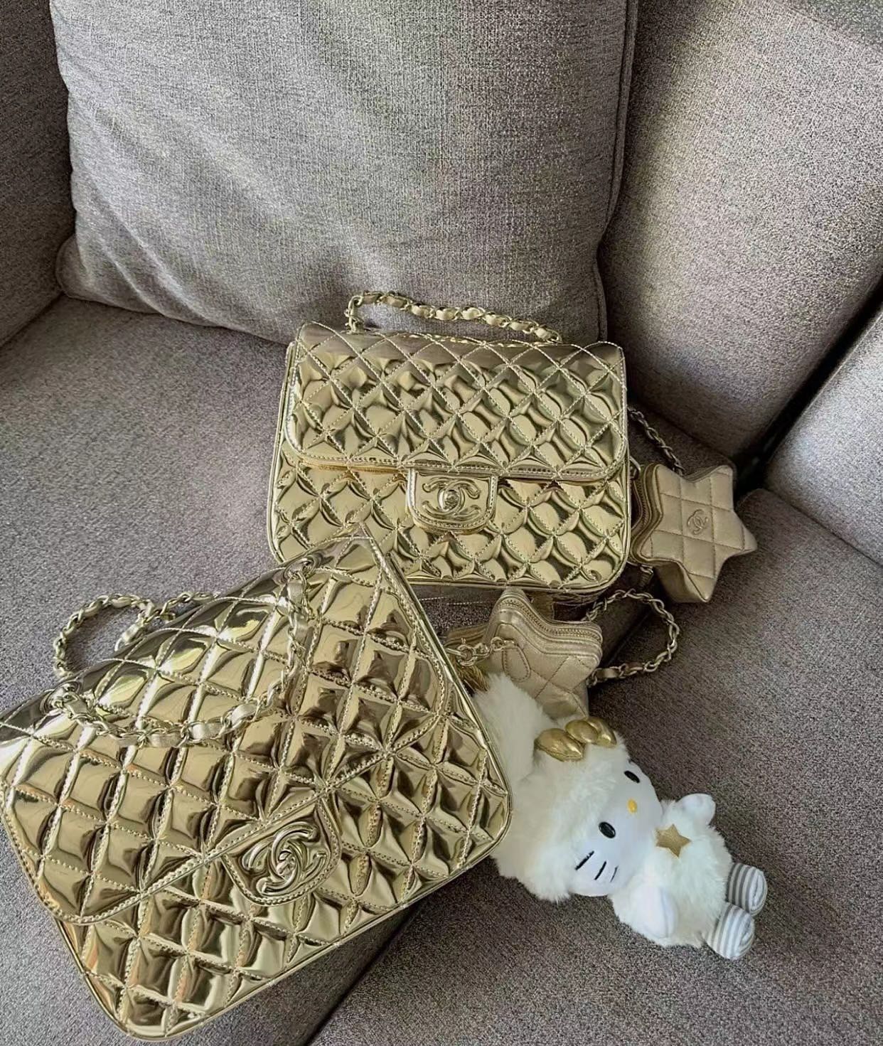 Рюкзак Chanel Early Spring Collection 24c - золотой