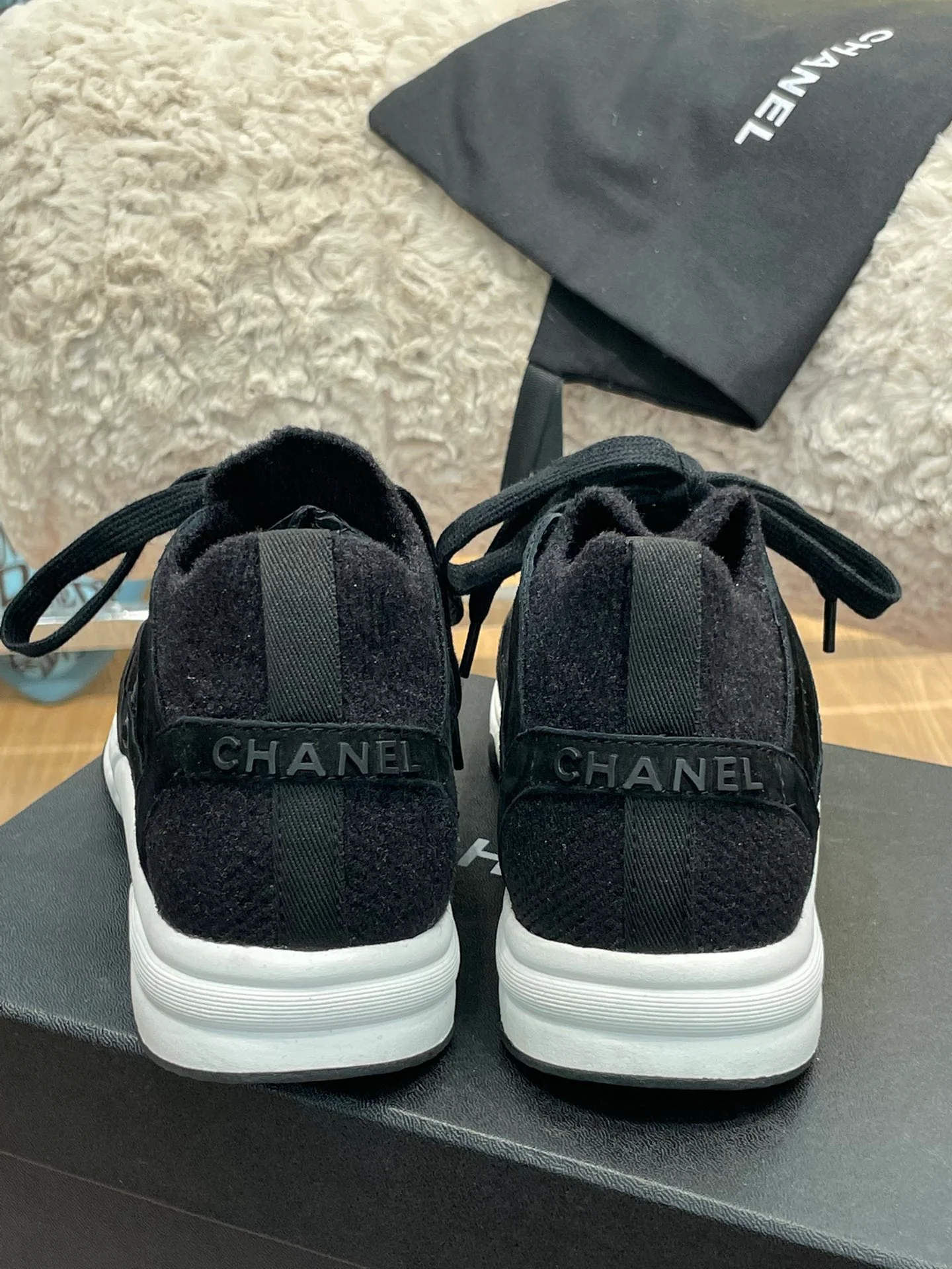 Chanel - Кроссовки - Повседневная обувь - 19